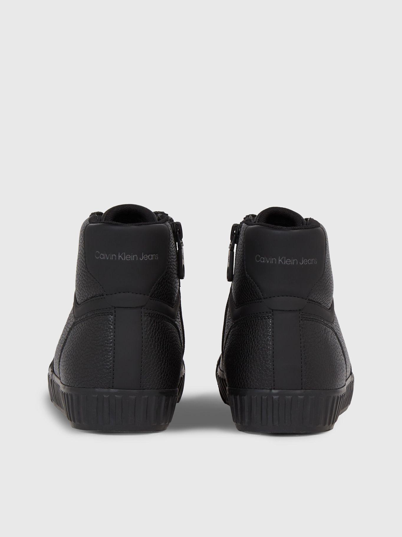 Zapatilla Skater Vulc Mid Negro Calvin Klein-1