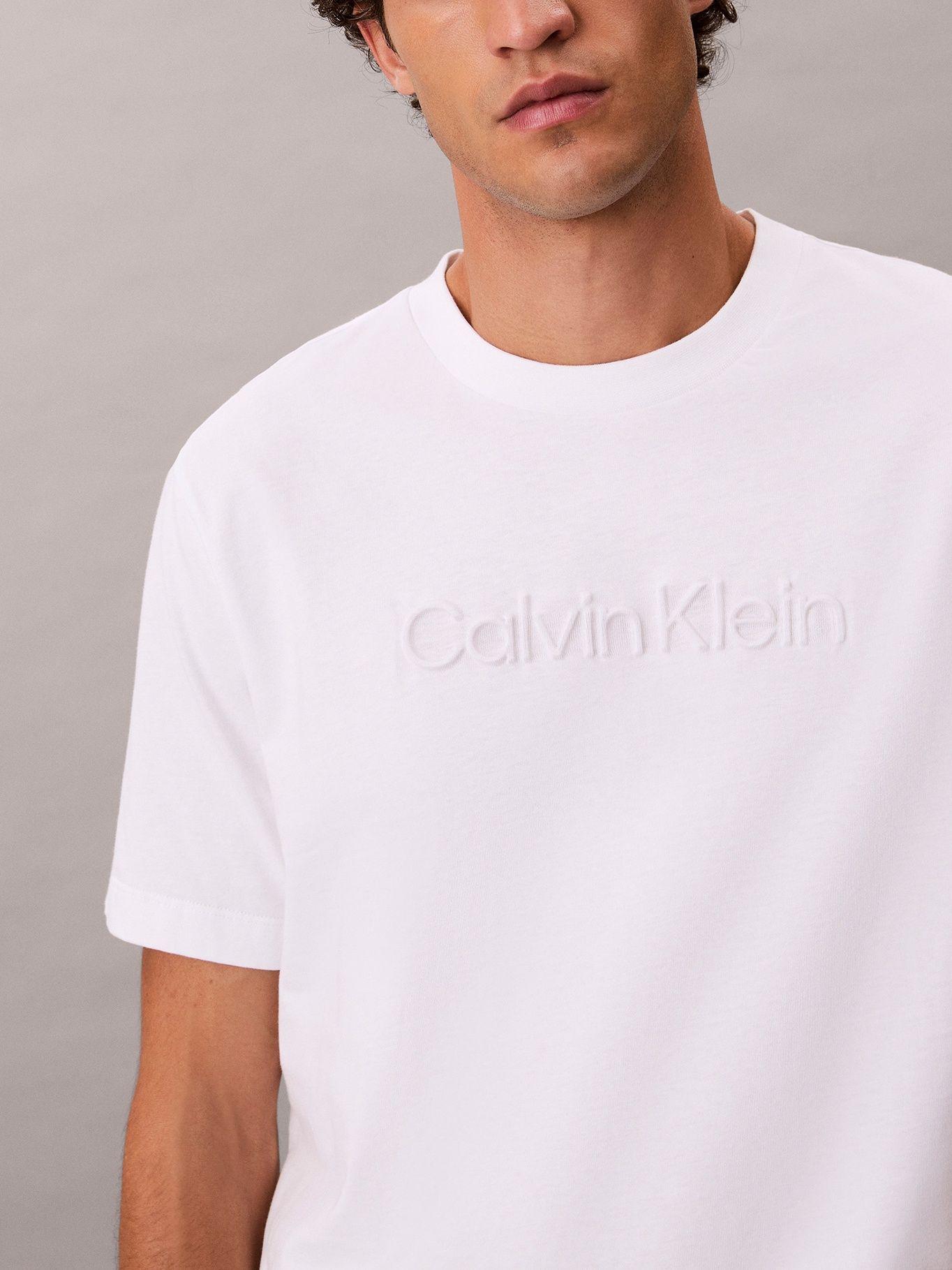 Polera con Logo en Relieve Blanco Calvin Klein-4