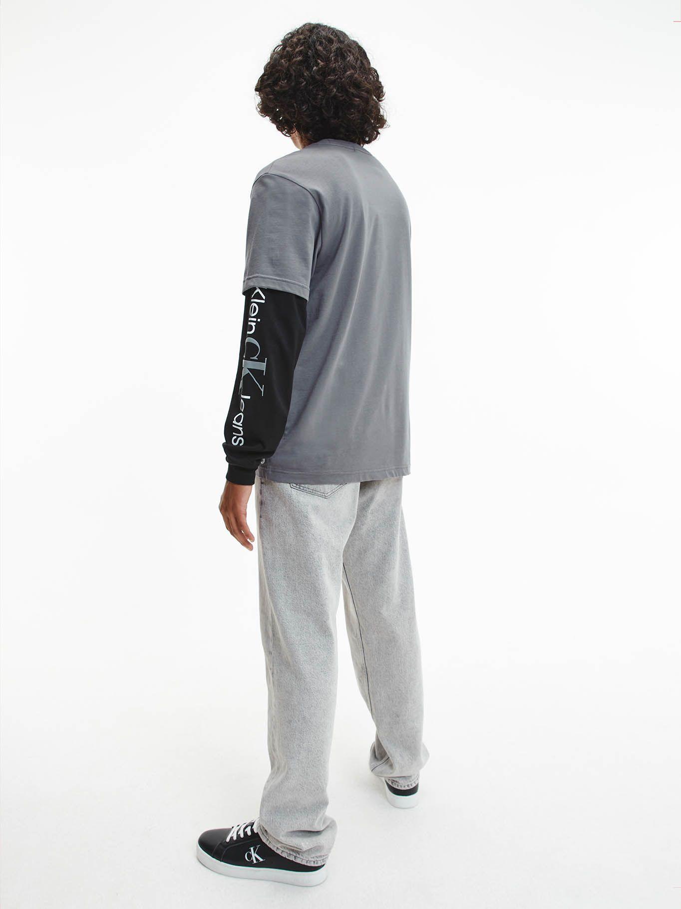 Polera Two Tone Monogram Gris Calvin Klein-2