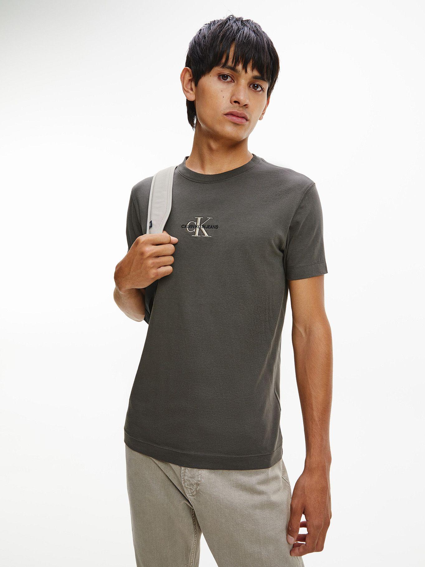 Polera New Iconic Essential Verde Calvin Klein-0