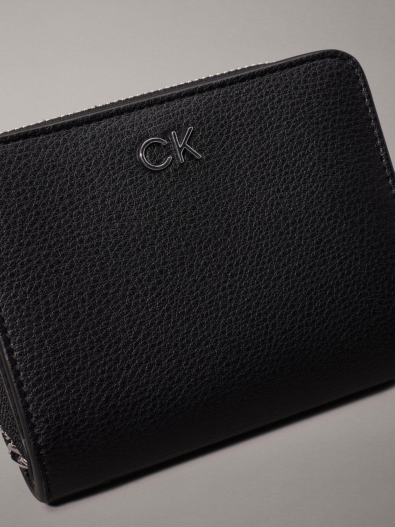 Set de Regalo Billetera + Llavero Negro Calvin Klein-3