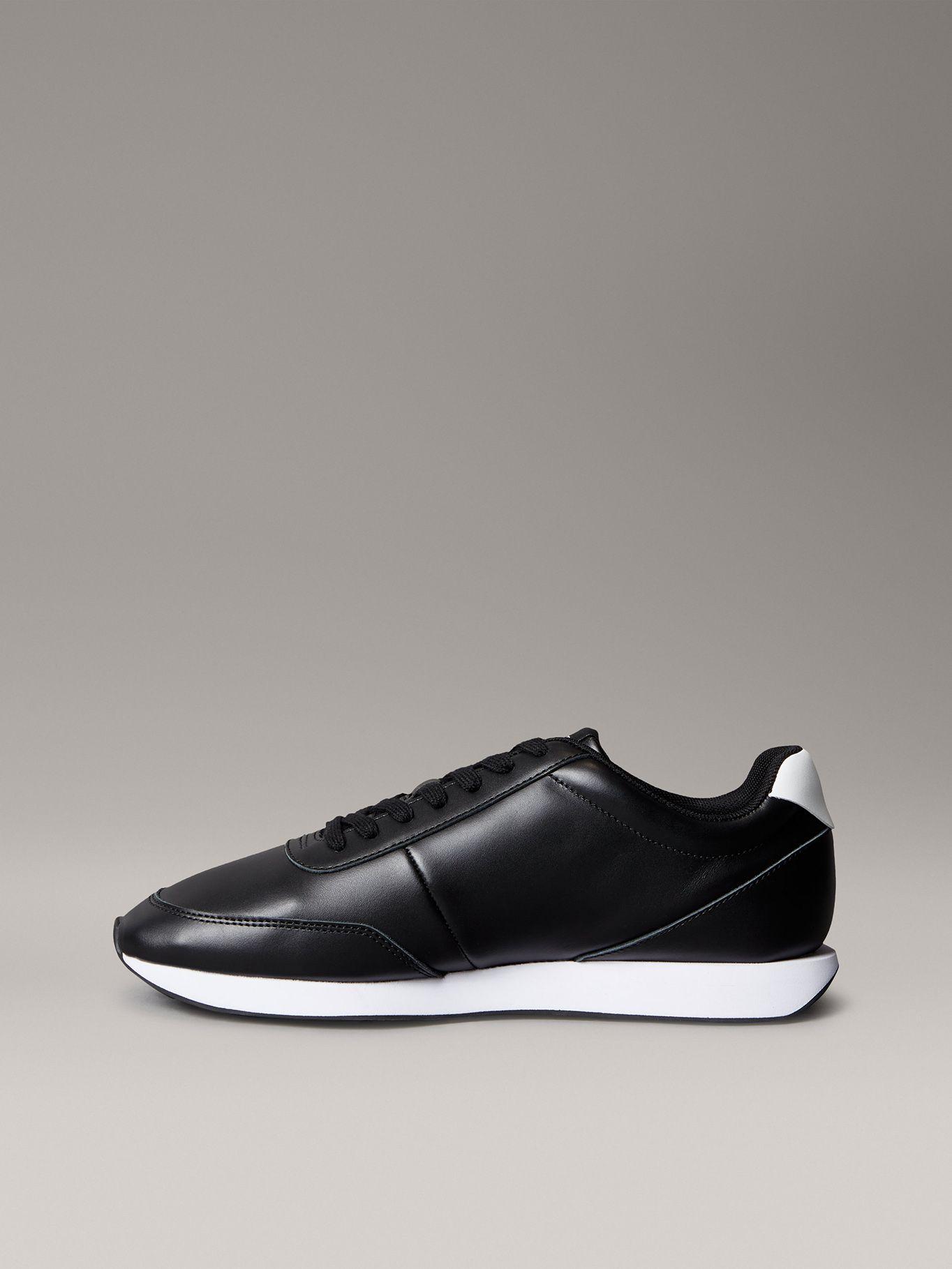 Zapatillas Retro Runner en Cuero Negro Calvin Klein-5