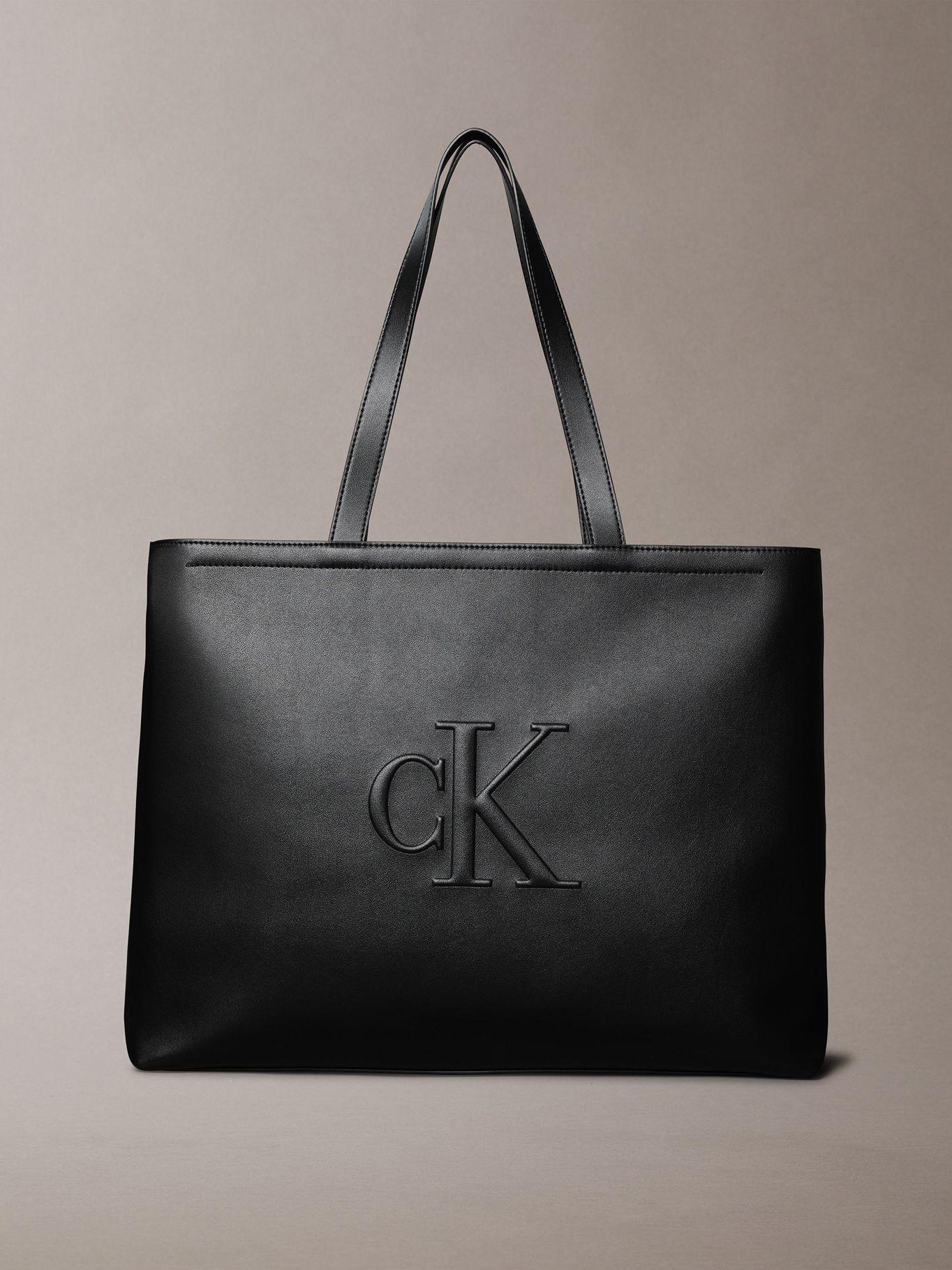 Cartera Tote Sculpted Slim Negro Calvin Klein-0