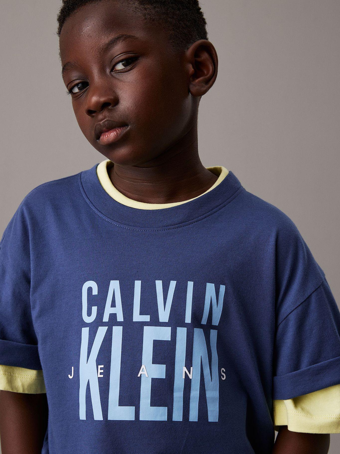 Polera Niño Bold Ckj Graphic Azul Calvin Klein-3