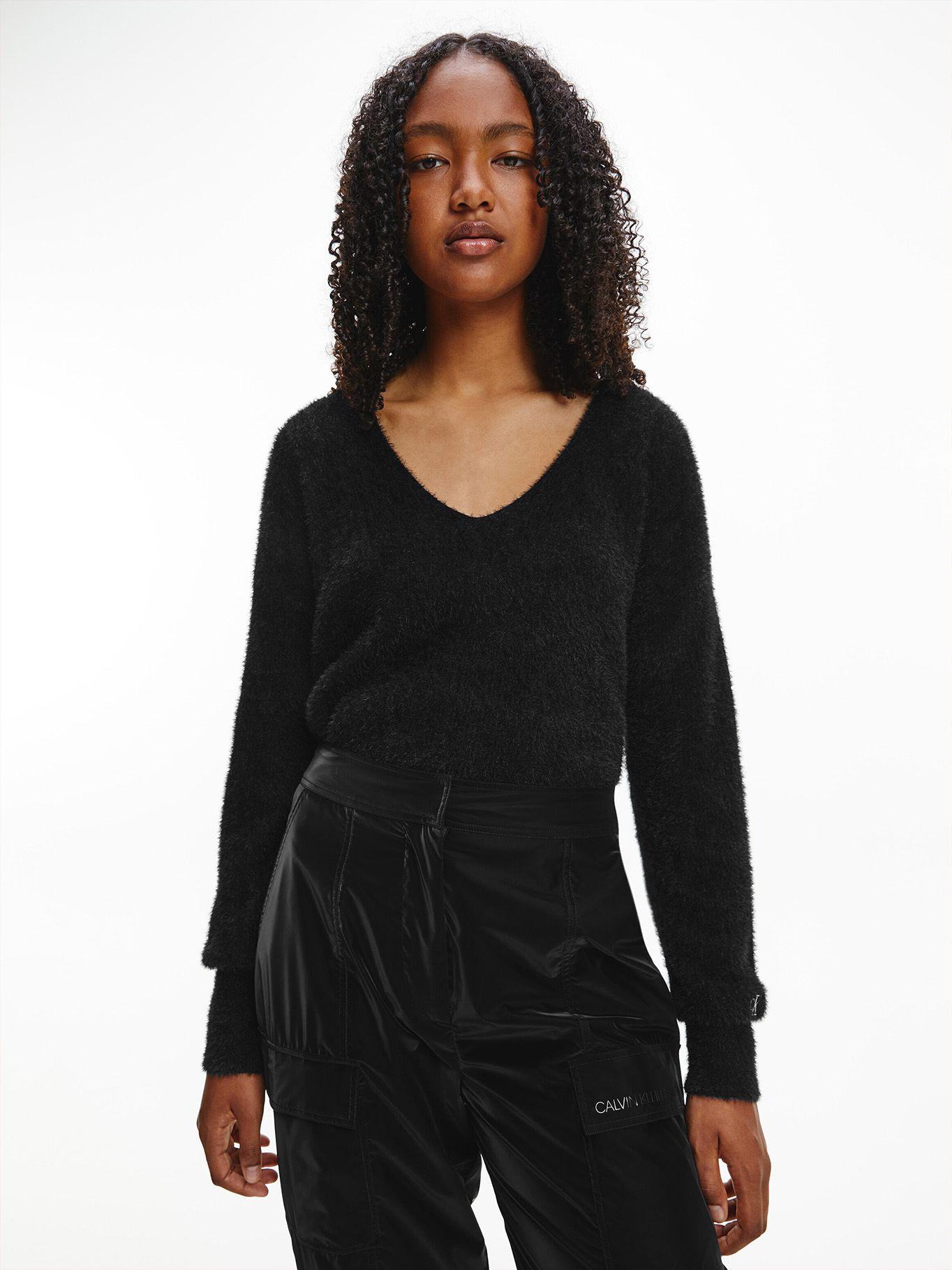 Suéter Fluffy V-Neck Negro Calvin Klein-0