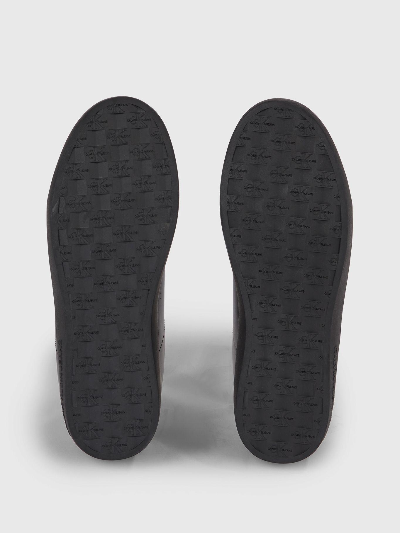 Zapatilla Cuero Classic Cupsole Low Negro Calvin Klein-3