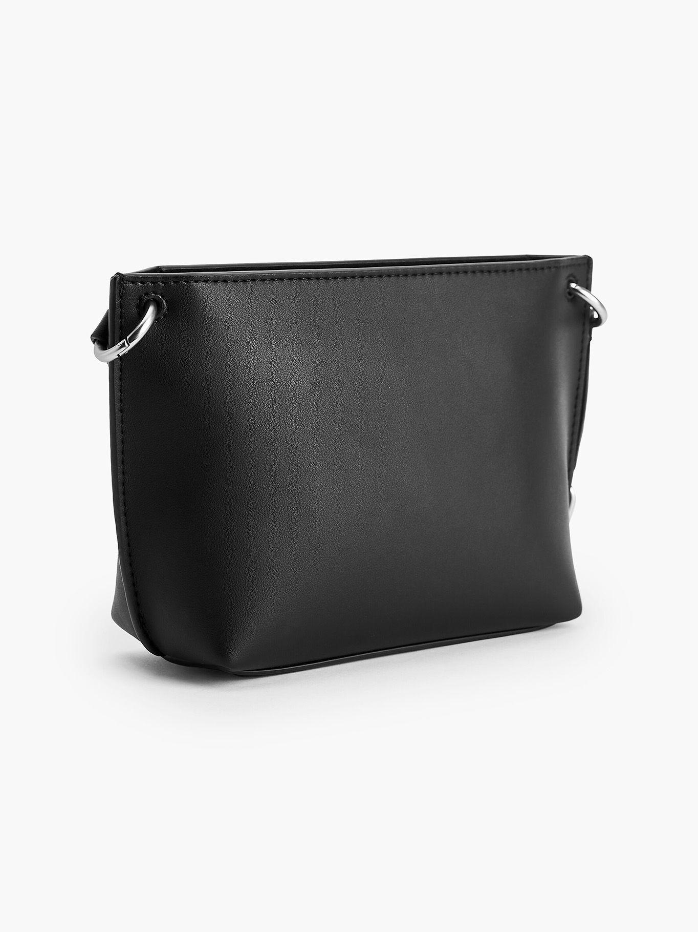 Bandolera Trapezoid Shadow Negro Calvin Klein-1