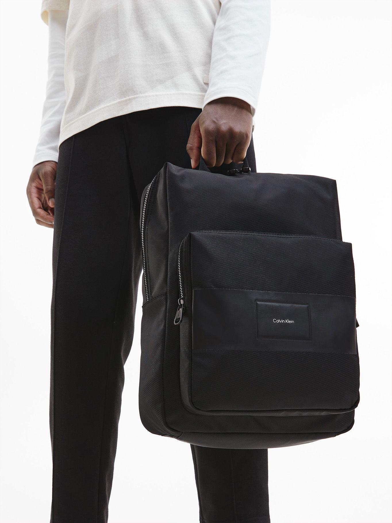 Cartera Ck Must T Squared Campus Negro Calvin Klein-3