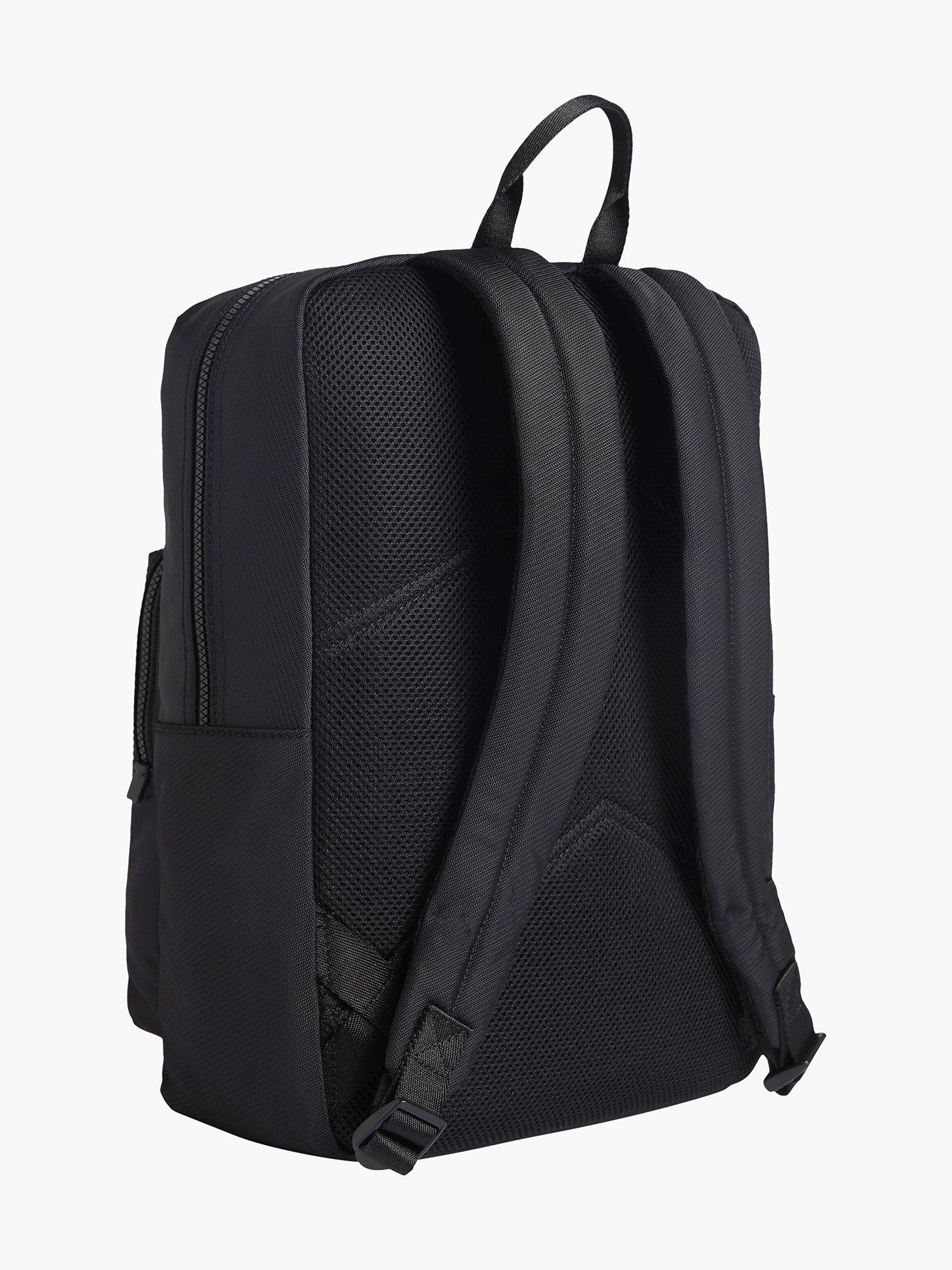 Cartera Ck Must T Squared Campus Negro Calvin Klein-1