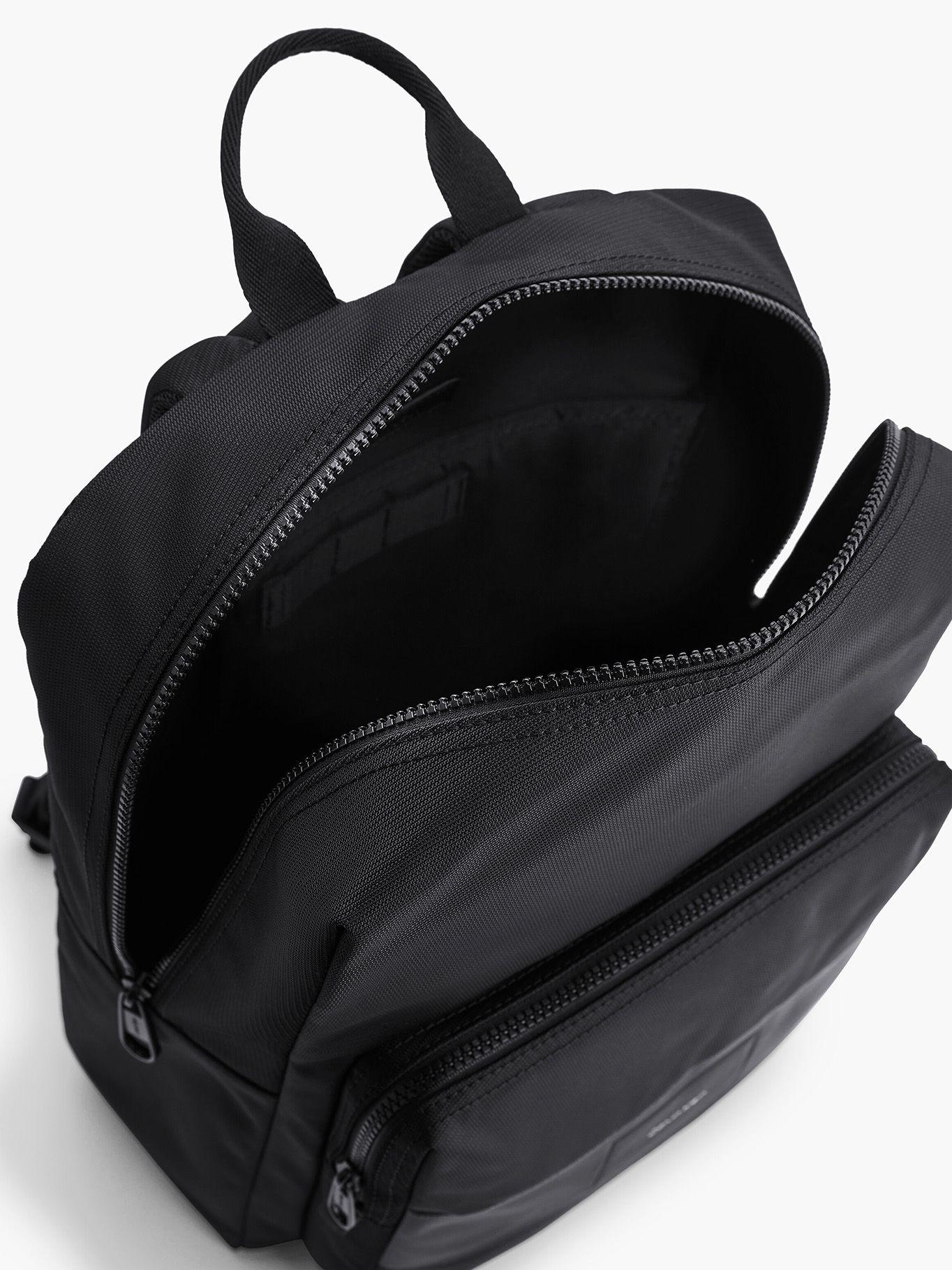 Cartera Ck Must T Squared Campus Negro Calvin Klein-2