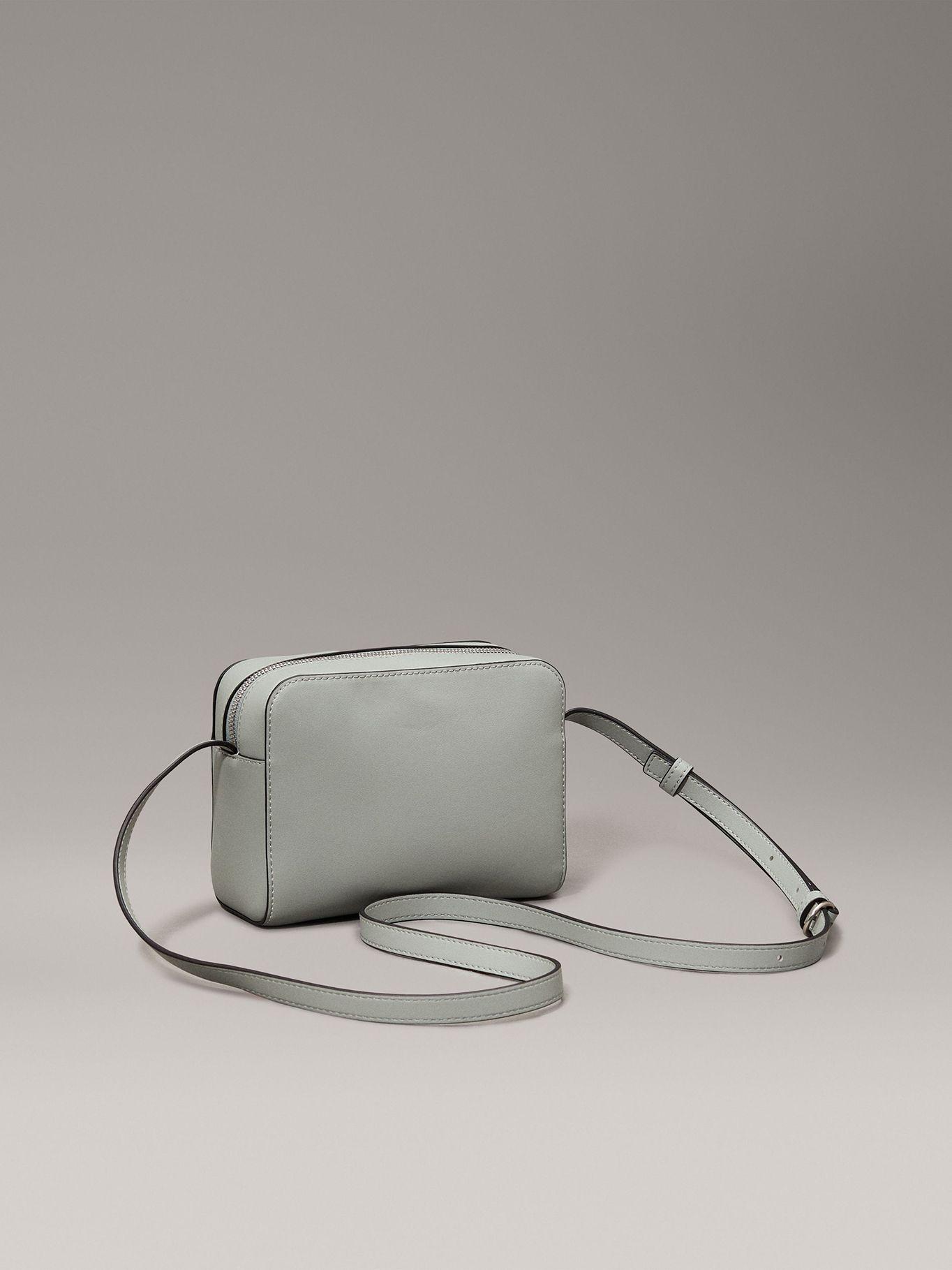 Bandolera Sculpted Deboss Verde Calvin Klein-4