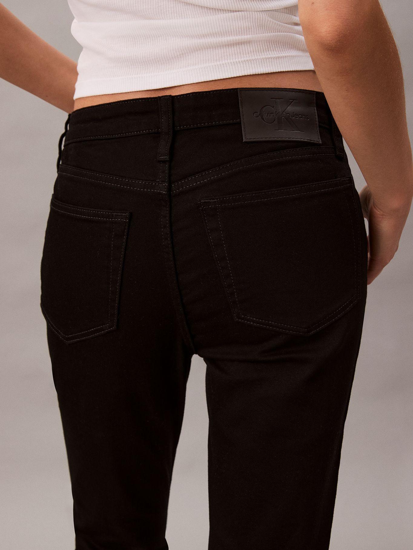 Jeans Skinny Classic de Talle Medio Negro Calvin Klein-3