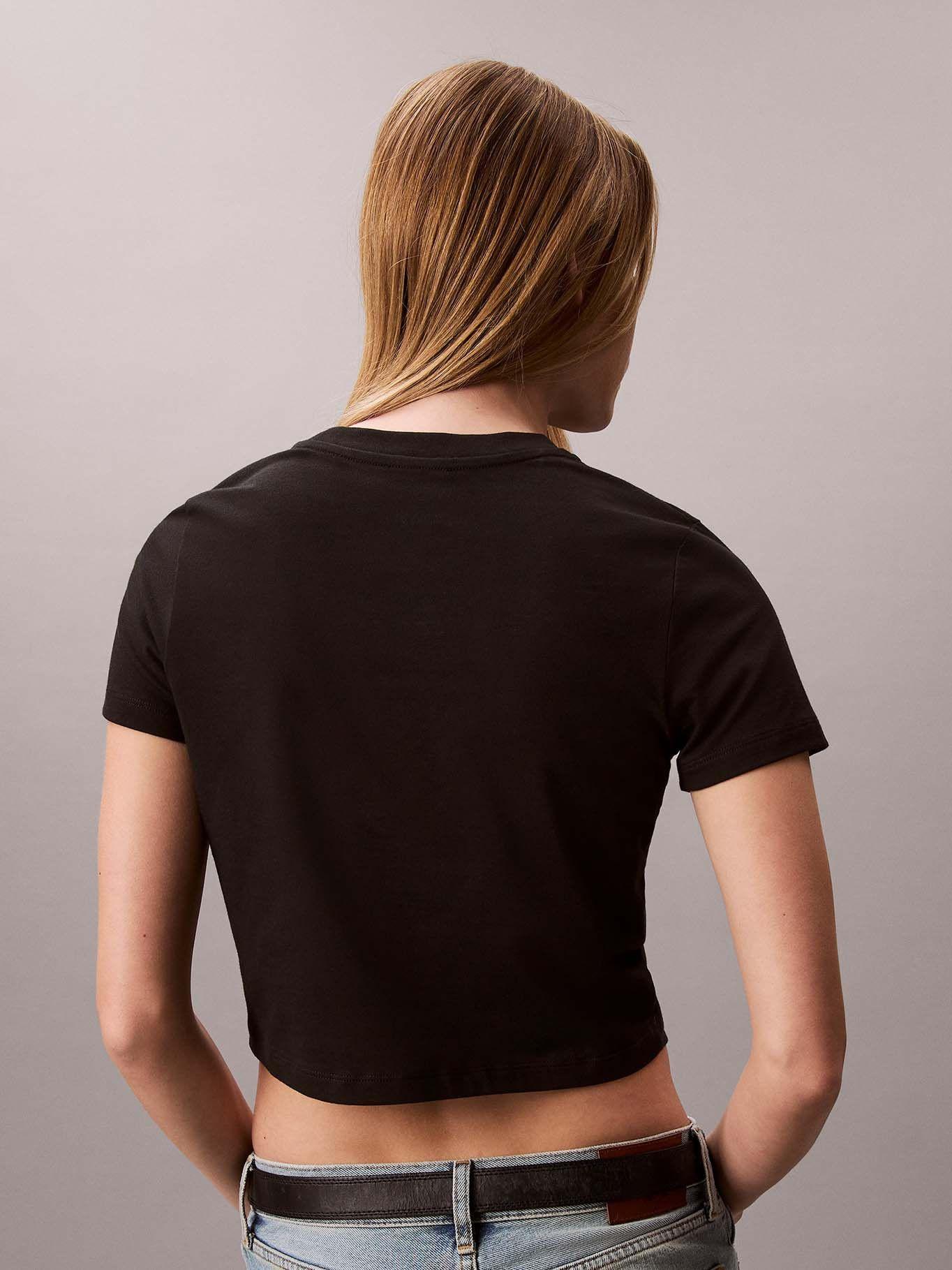 Polera Cropped con Logo Negro Calvin Klein-2