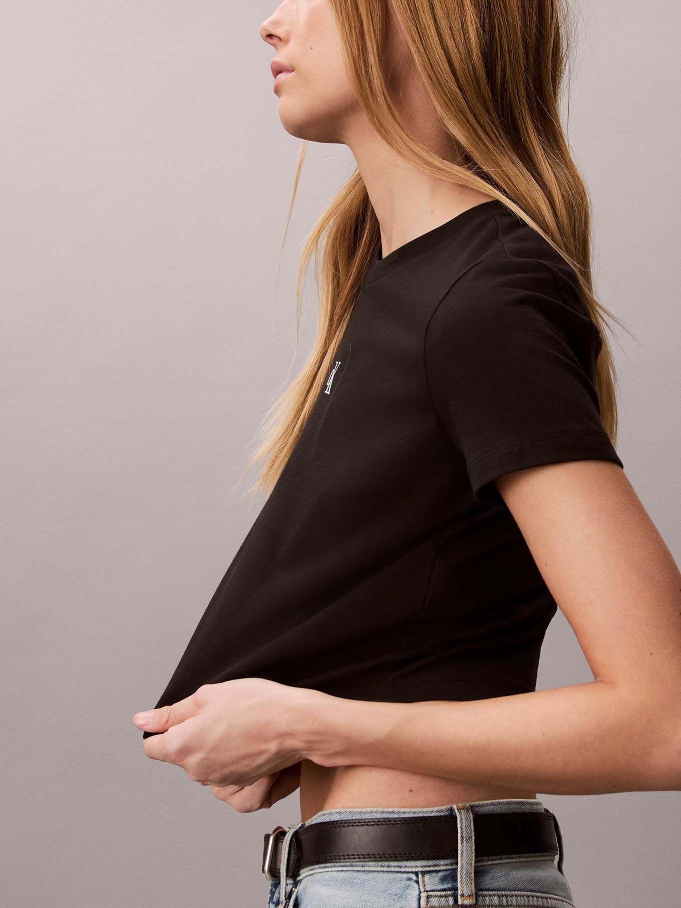 Polera Cropped con Logo Negro Calvin Klein-5