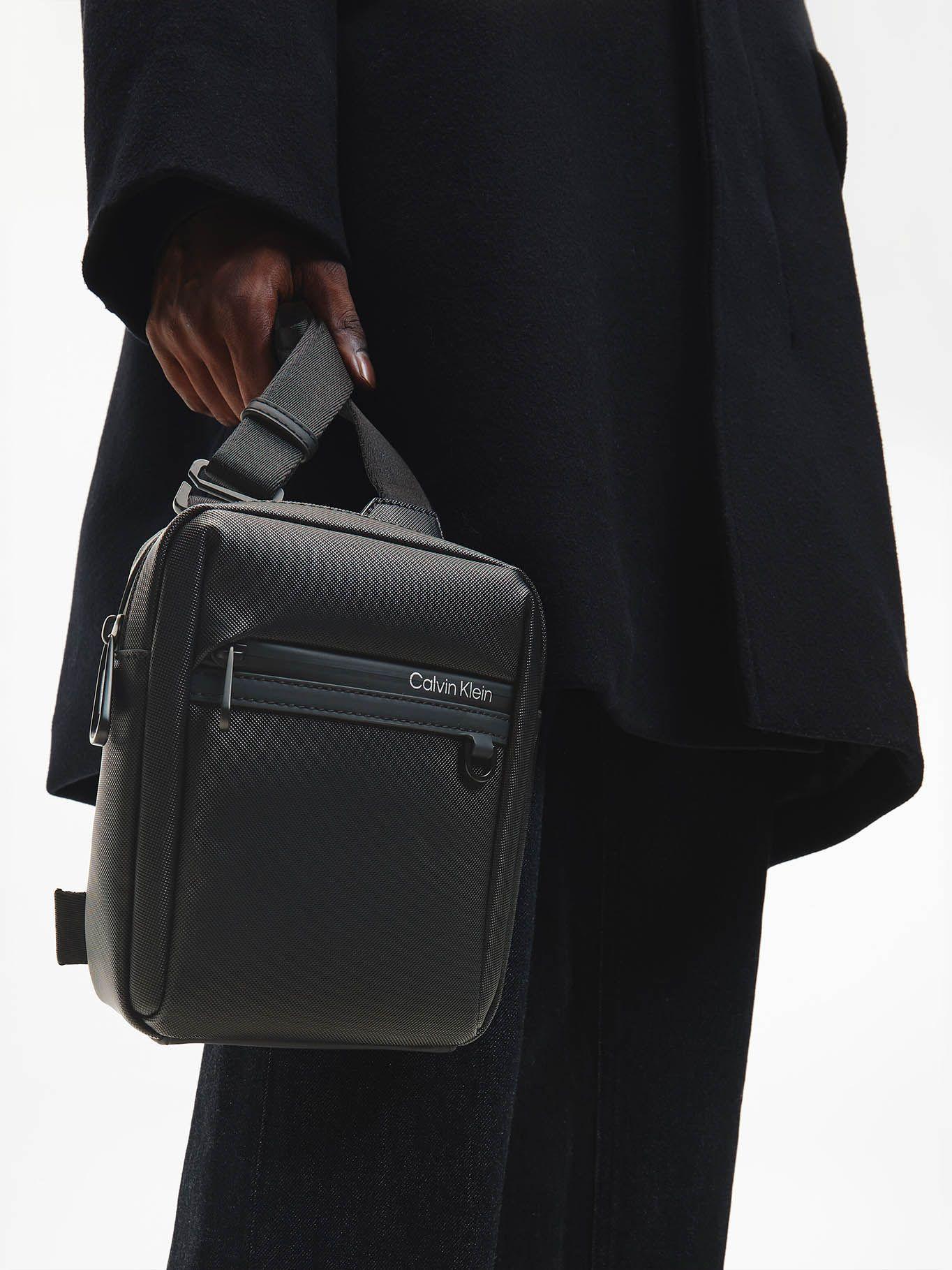 Bolso pequeño de reportero con logo Negro Calvin Klein K50K510023-BAX-3