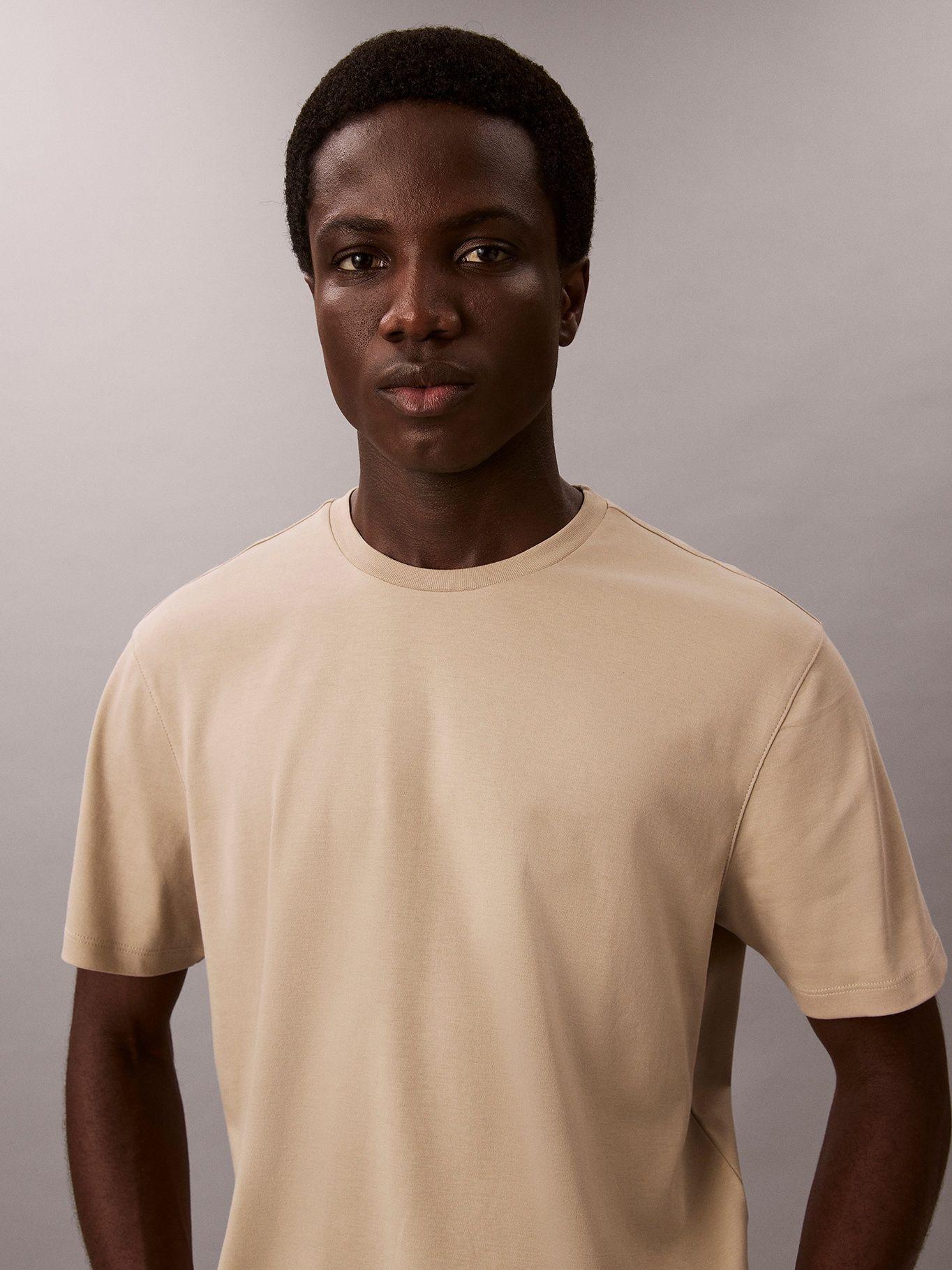 Polera Supima de Cuello Redondo Beige Calvin Klein-4