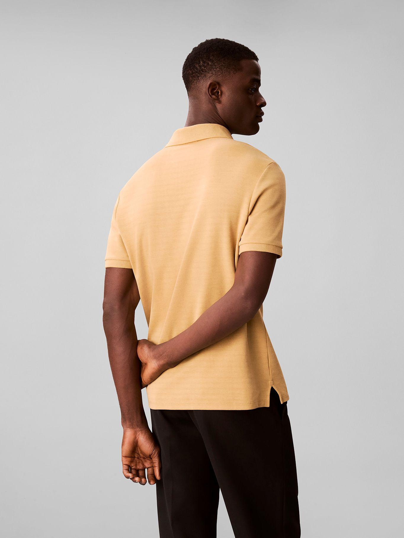 Polo con Sutiles Rayas Tonales Mostaza Calvin Klein-2