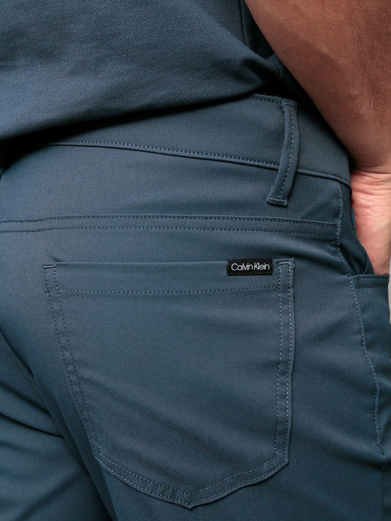 Pantalón Stretch Tech Slim Azul Calvin Klein-4