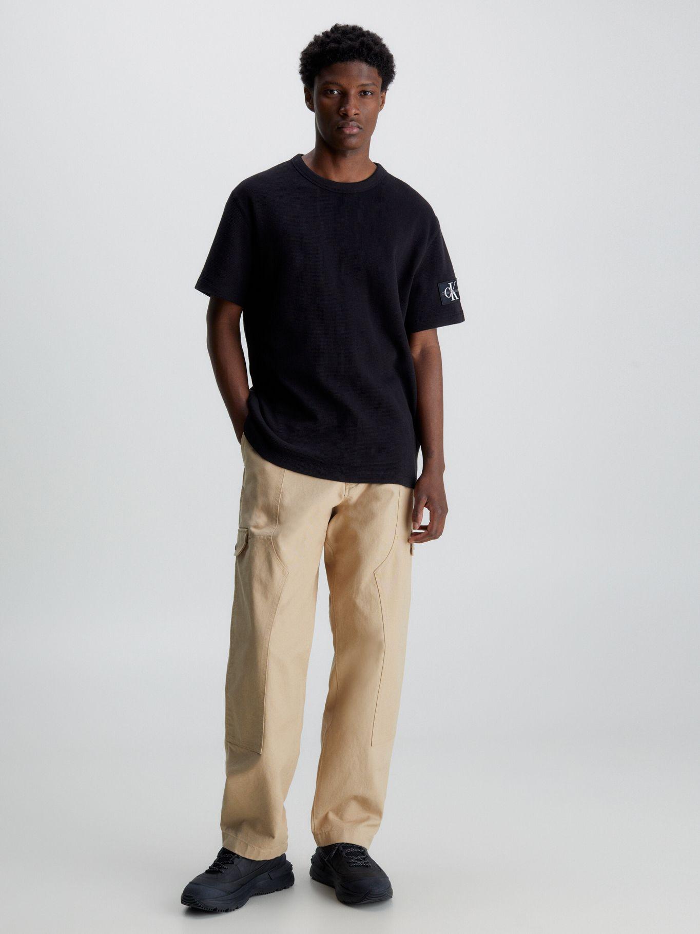 Polera Badge Waffle Negro Calvin Klein-1