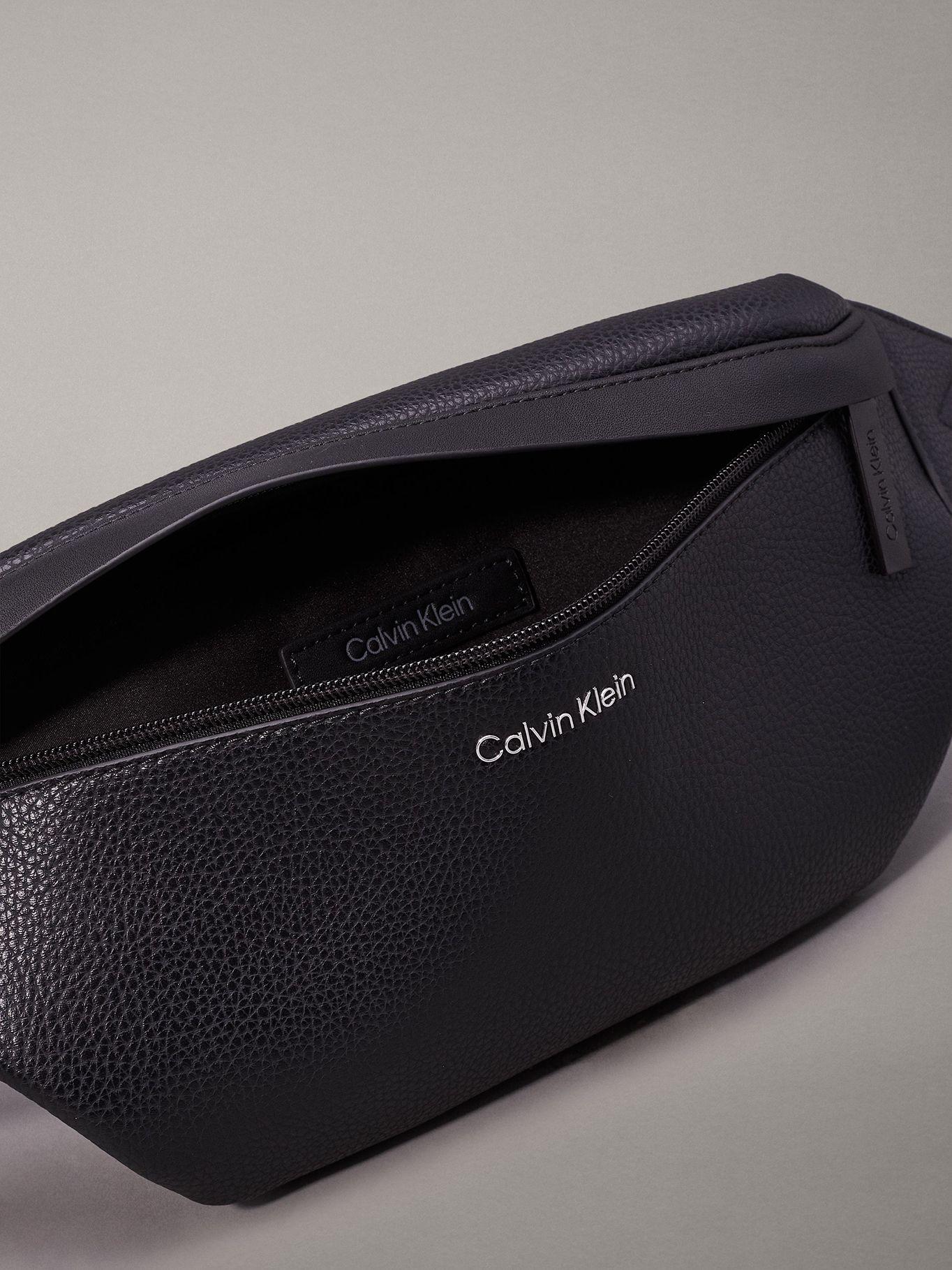 Banano Ck Must Negro Calvin Klein-2