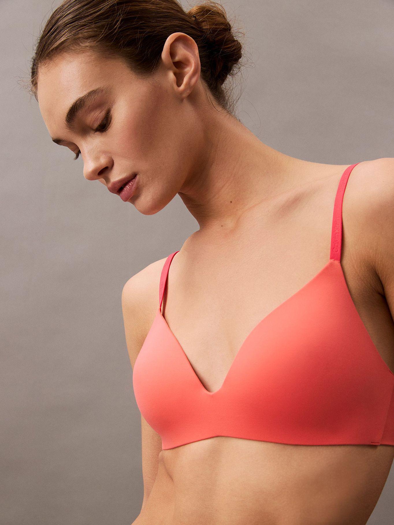 Sostén Invisible Sin Aro Perfec Fit Rojo Calvin Klein-3