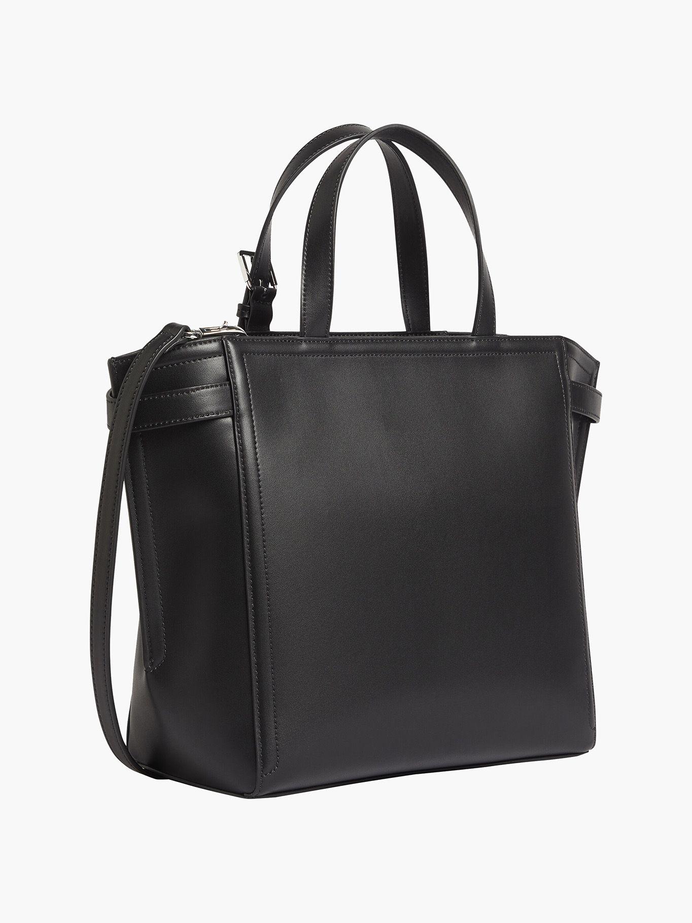Cartera Minimal Hardware Tote Negro Calvin Klein-1