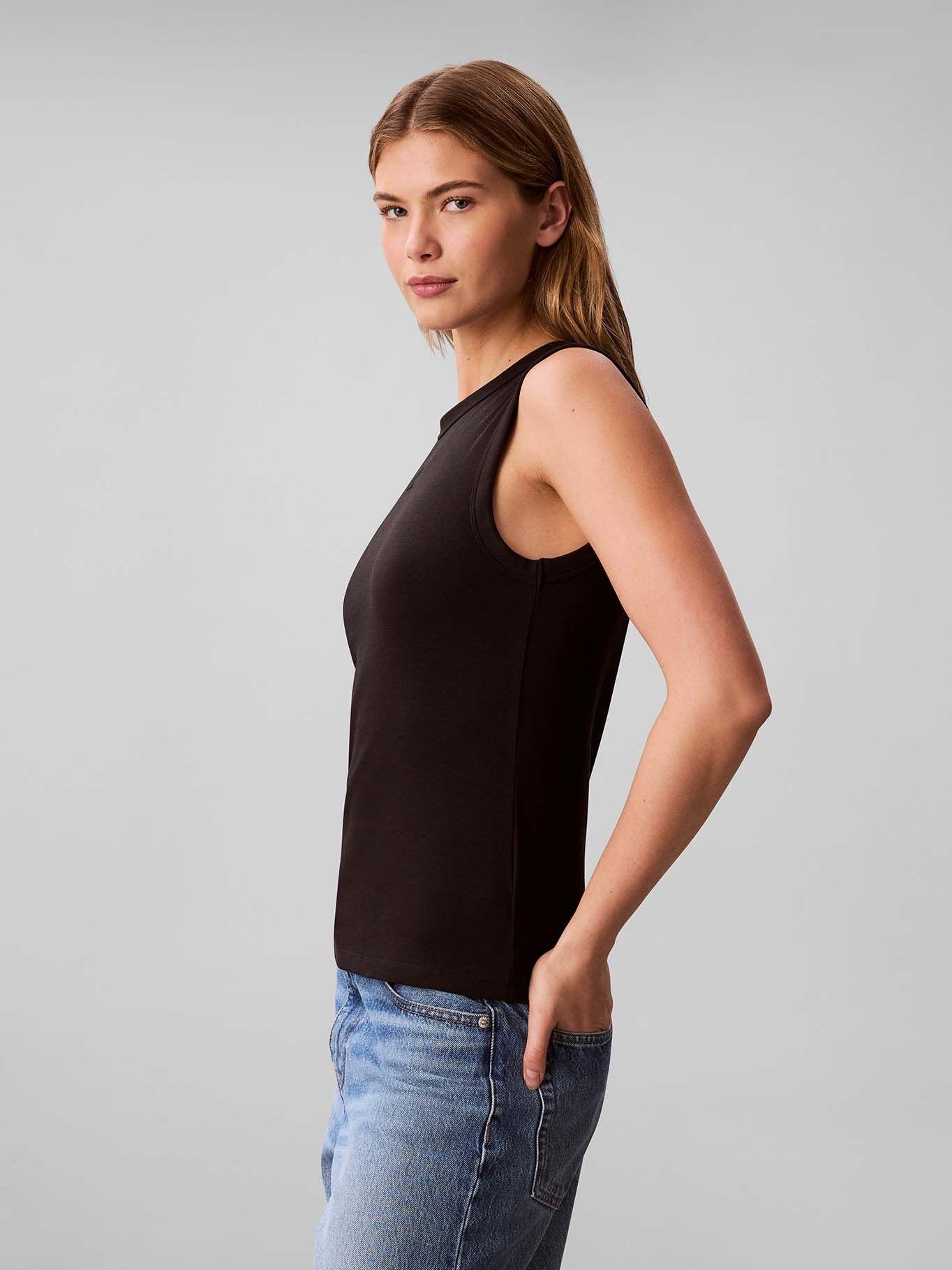 Polera de Canalé sin Mangas Negro Calvin Klein-3