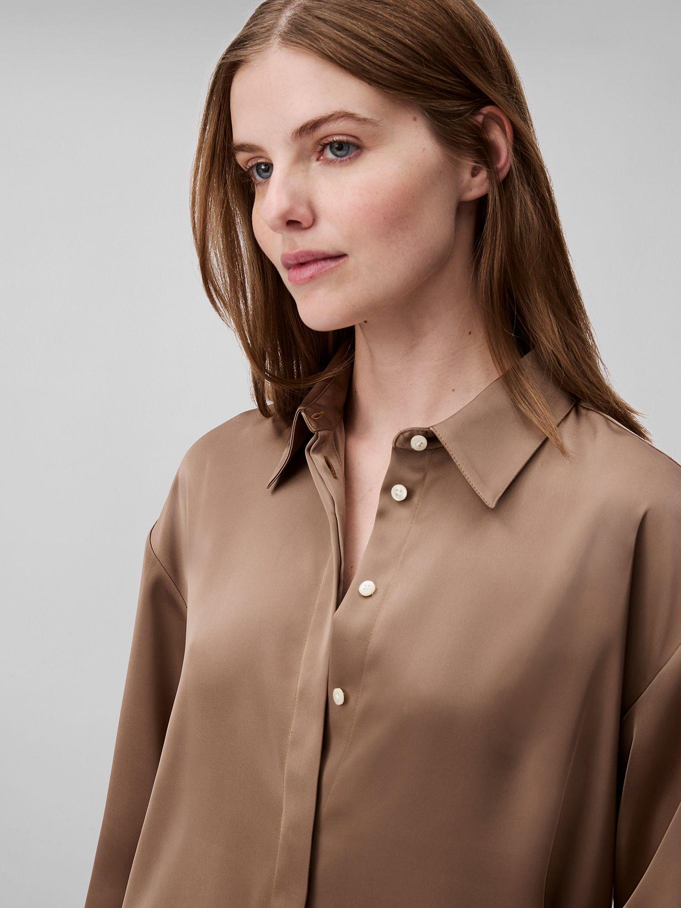 Camisa Satinada Con Brillo Mate Cafe Calvin Klein-3