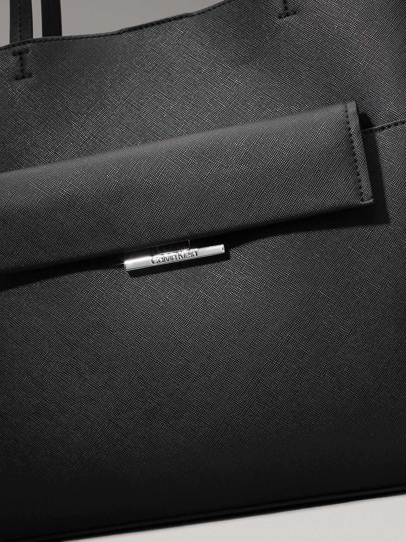 Cartera Tote CK Linear Negro Calvin Klein-3
