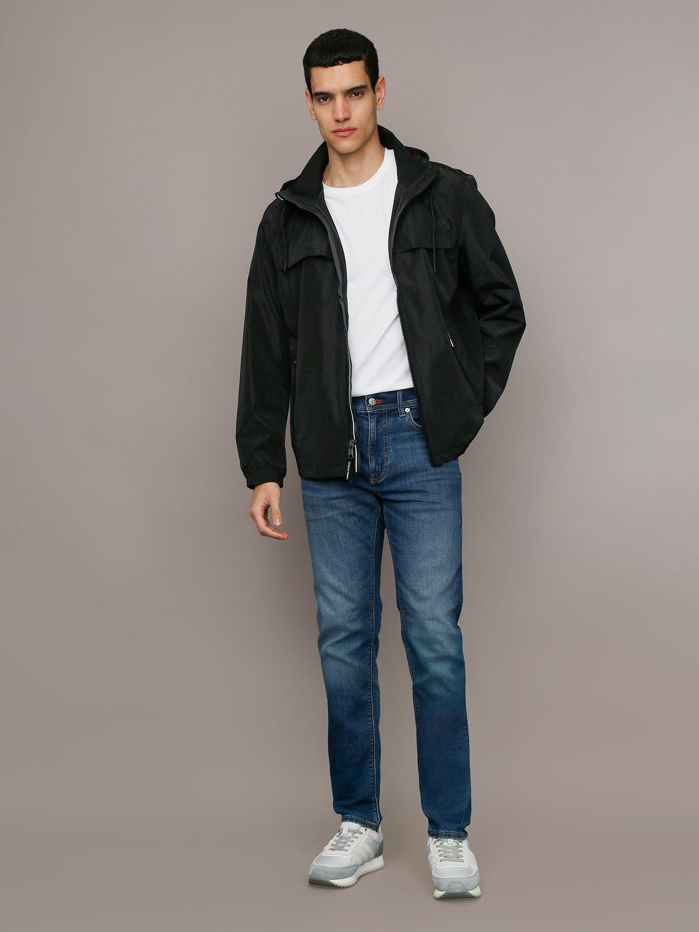 Chaqueta Ligera con Gorro Negro Calvin Klein-1