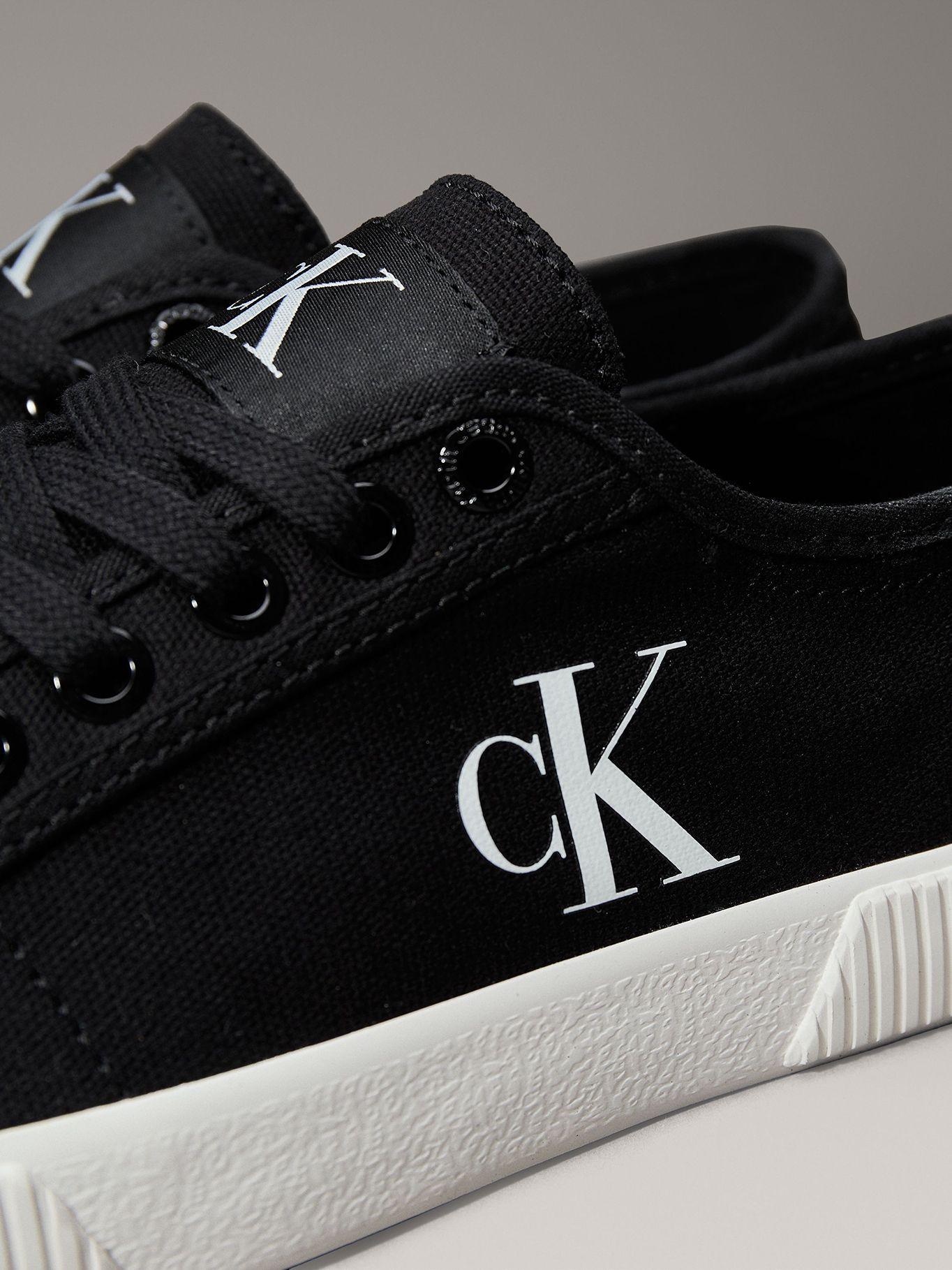 Zapatillas Lona Vulc Low Negro Calvin Klein-6