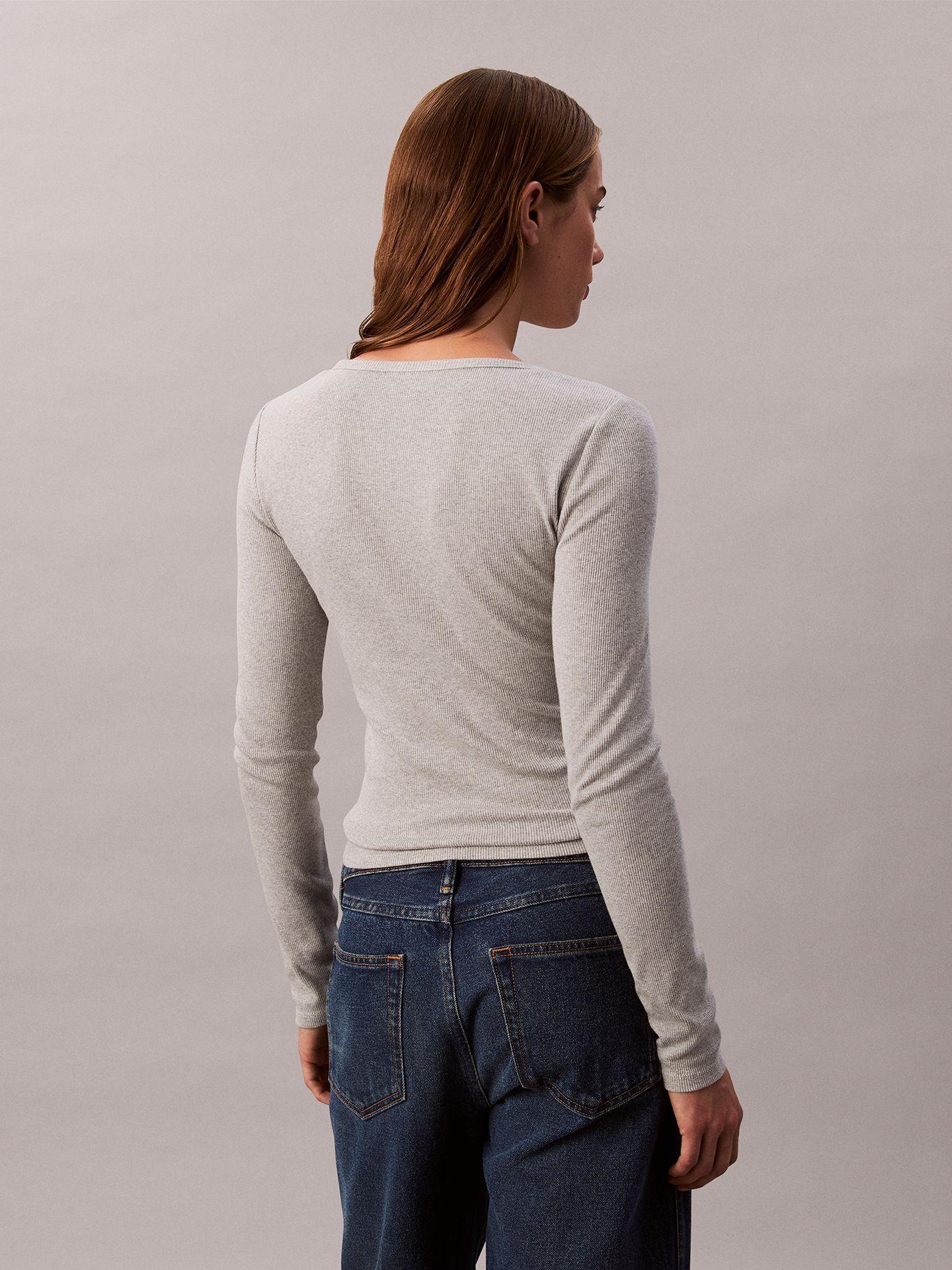 Polera Manga Larga con Cuello Scoop Gris Calvin Klein-2