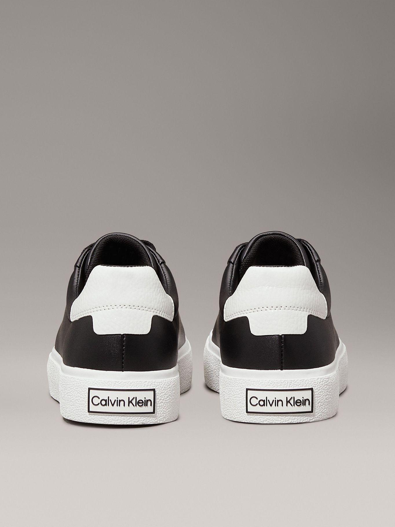 Zapatilla de cuero Negro Calvin Klein-1