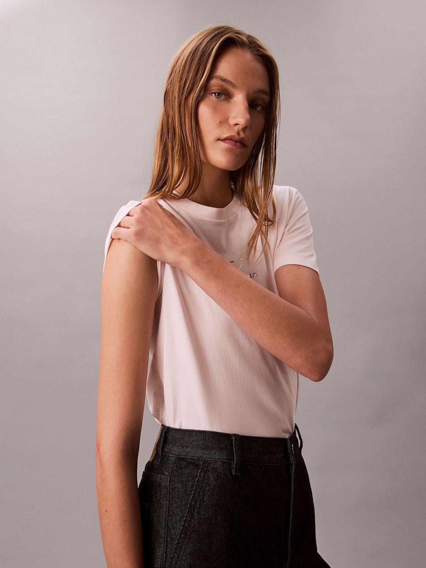 Polera Classic Foil Monologo Rosado Calvin Klein-5