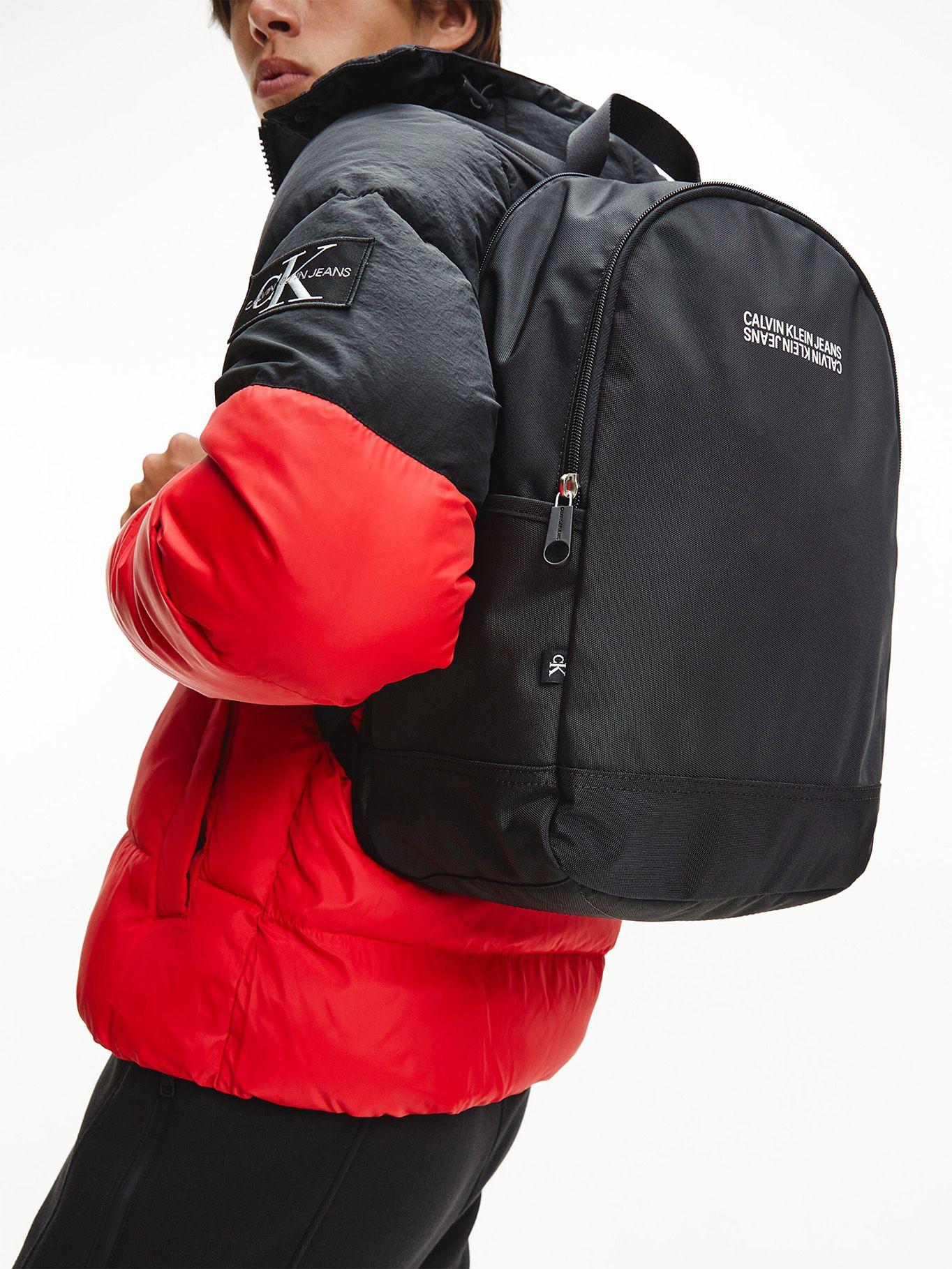 Mochila Sport Essential Mir Negro Calvin Klein-3