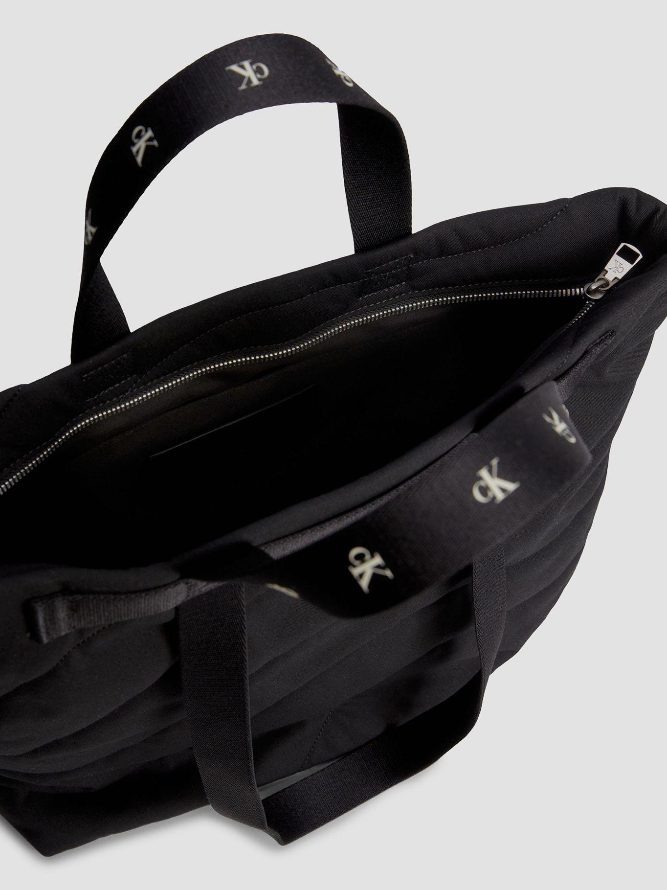 Cartera Tote Ultralight Negro Calvin Klein-2