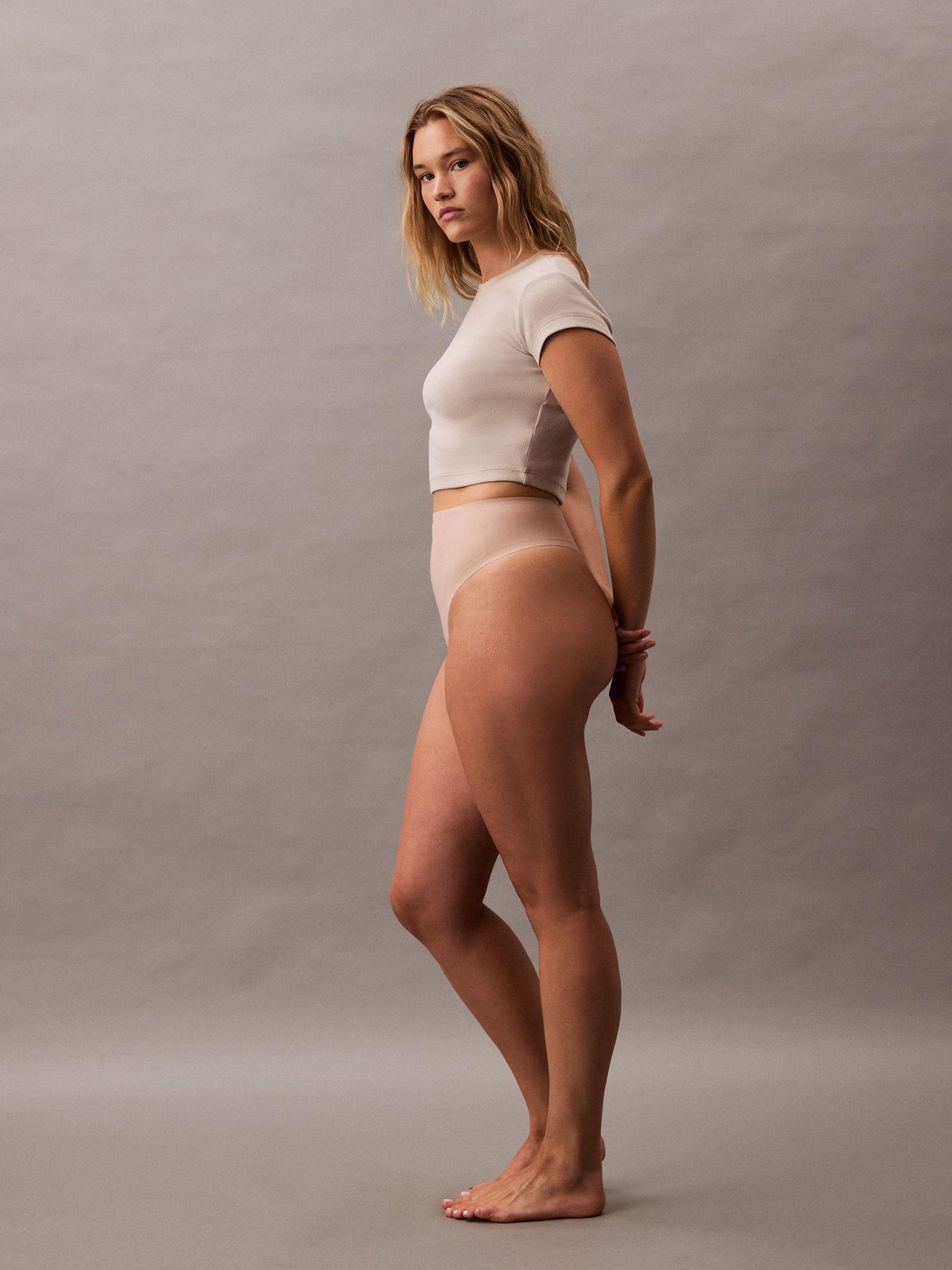 Colaless Stay Put Mesh Beige Calvin Klein-3
