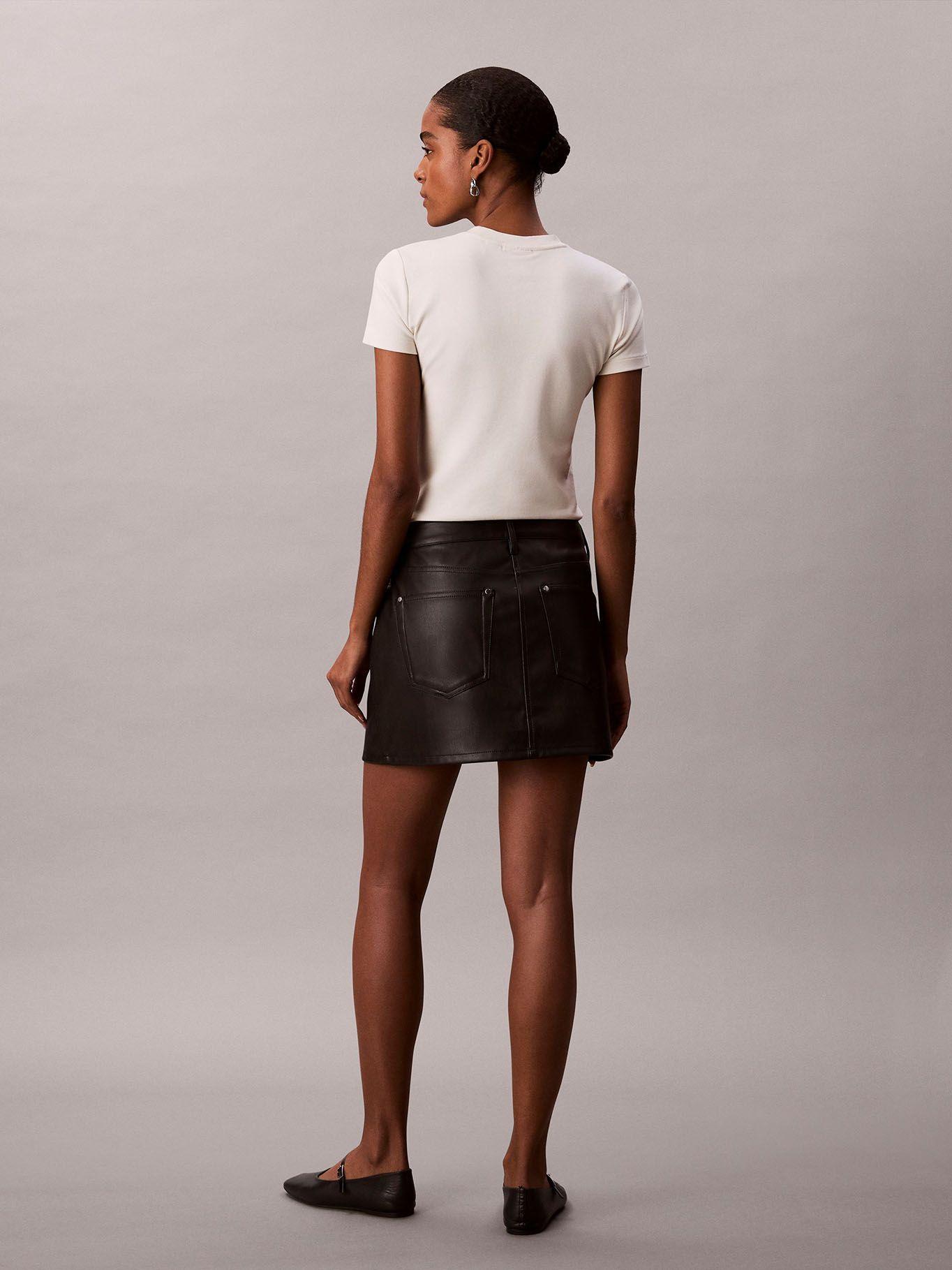 Minifalda Efecto Cuero con Bolsillos Negro Calvin Klein-2