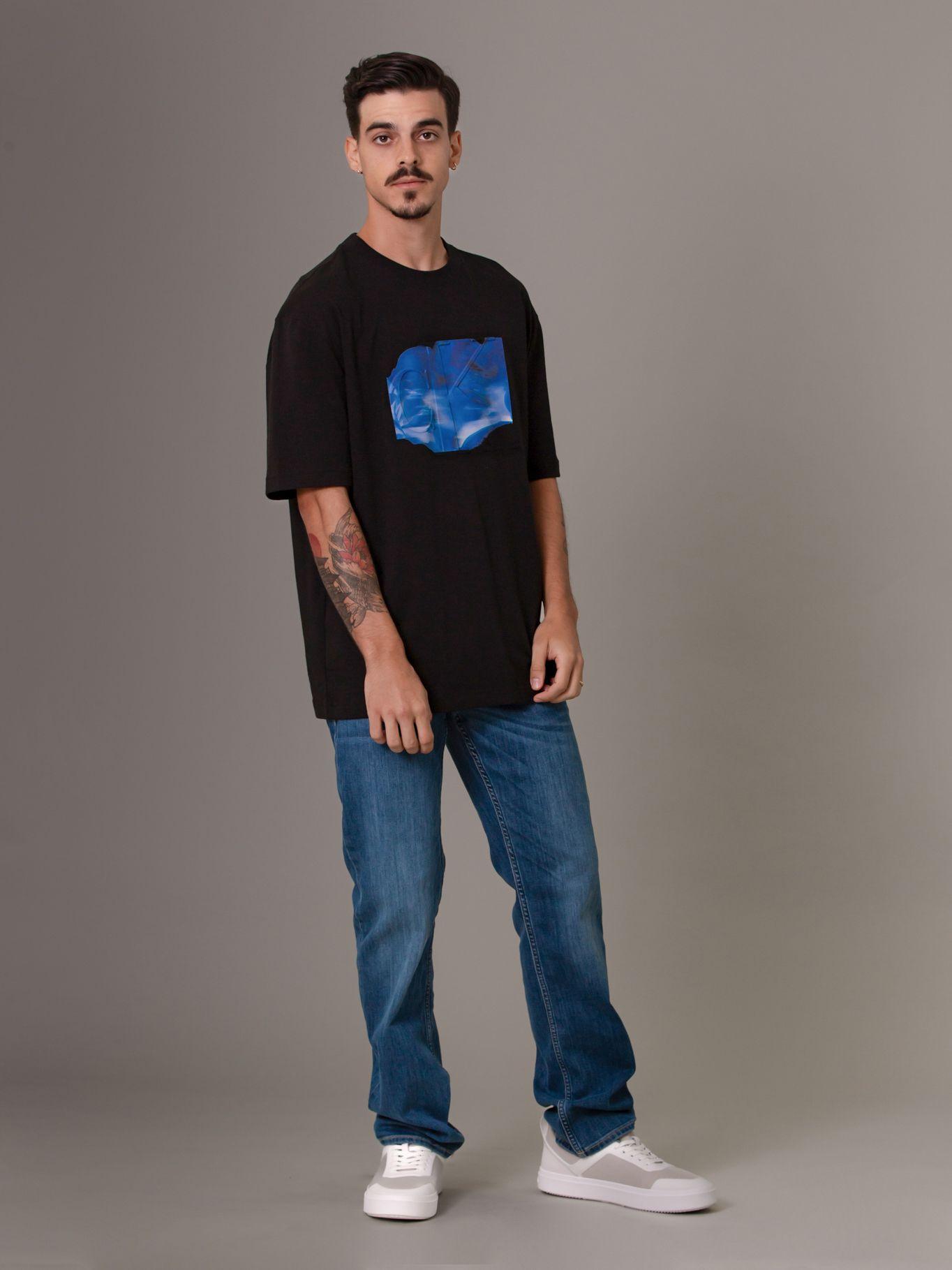 Polera Euphoric Floral Negro Calvin Klein-1