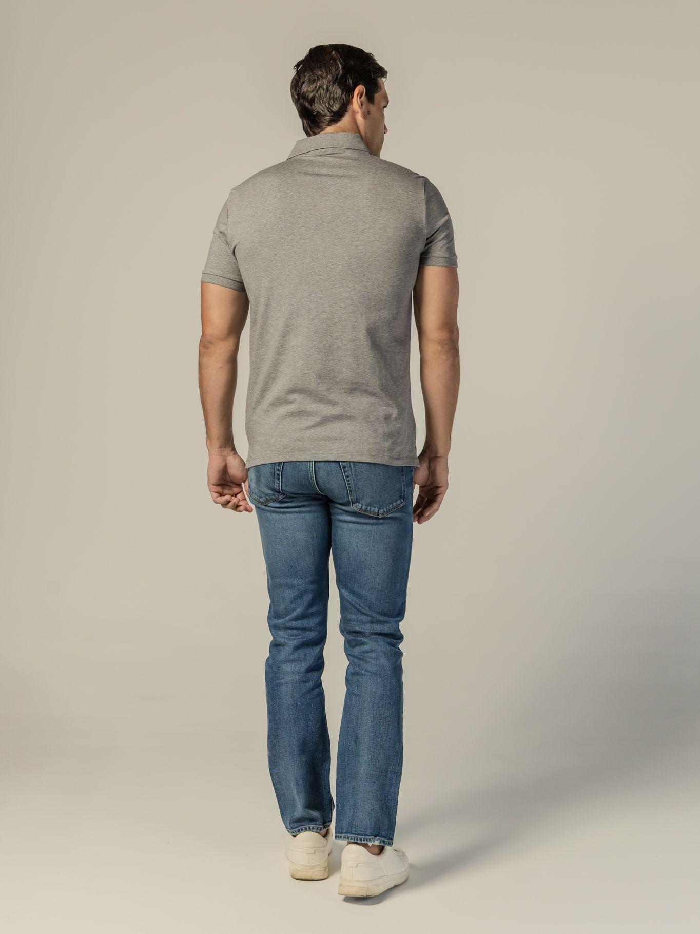 Polo Clásico con Monograma Bordado Gris Calvin Klein-2