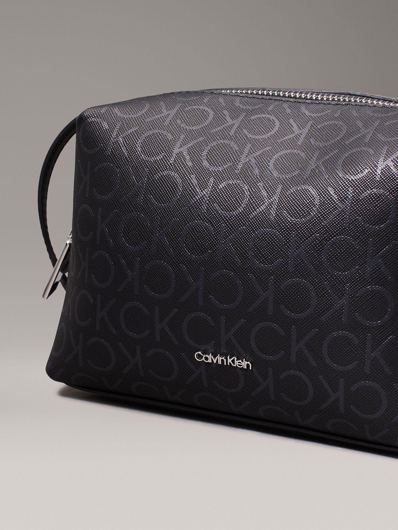 Bandolera CK Must Negro Calvin Klein-3