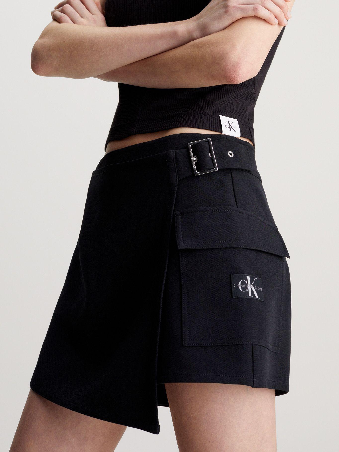 Falda Short Buckle Negro Calvin Klein-3