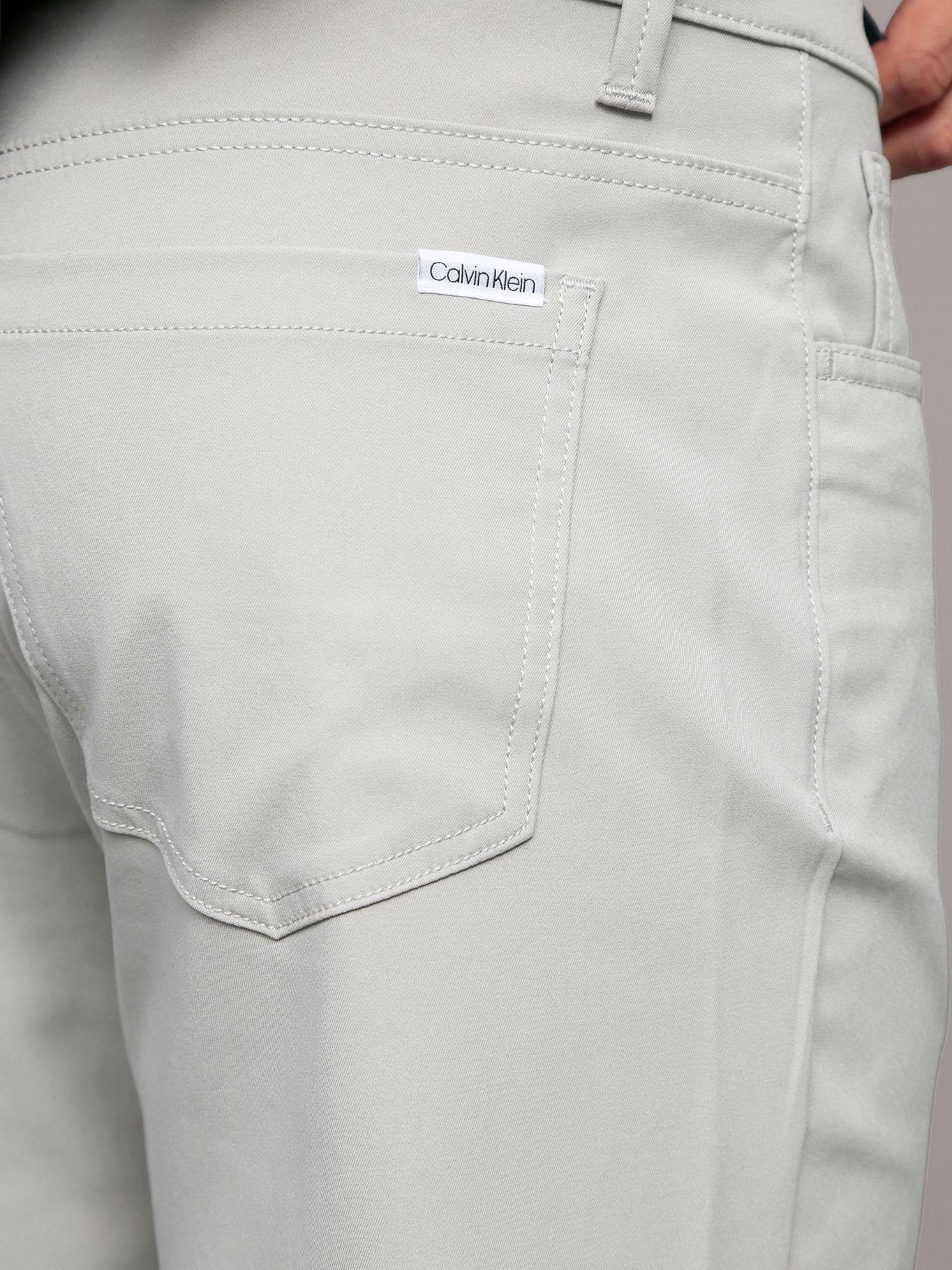 Pantalón Stretch Tech Slim Gris Calvin Klein-4