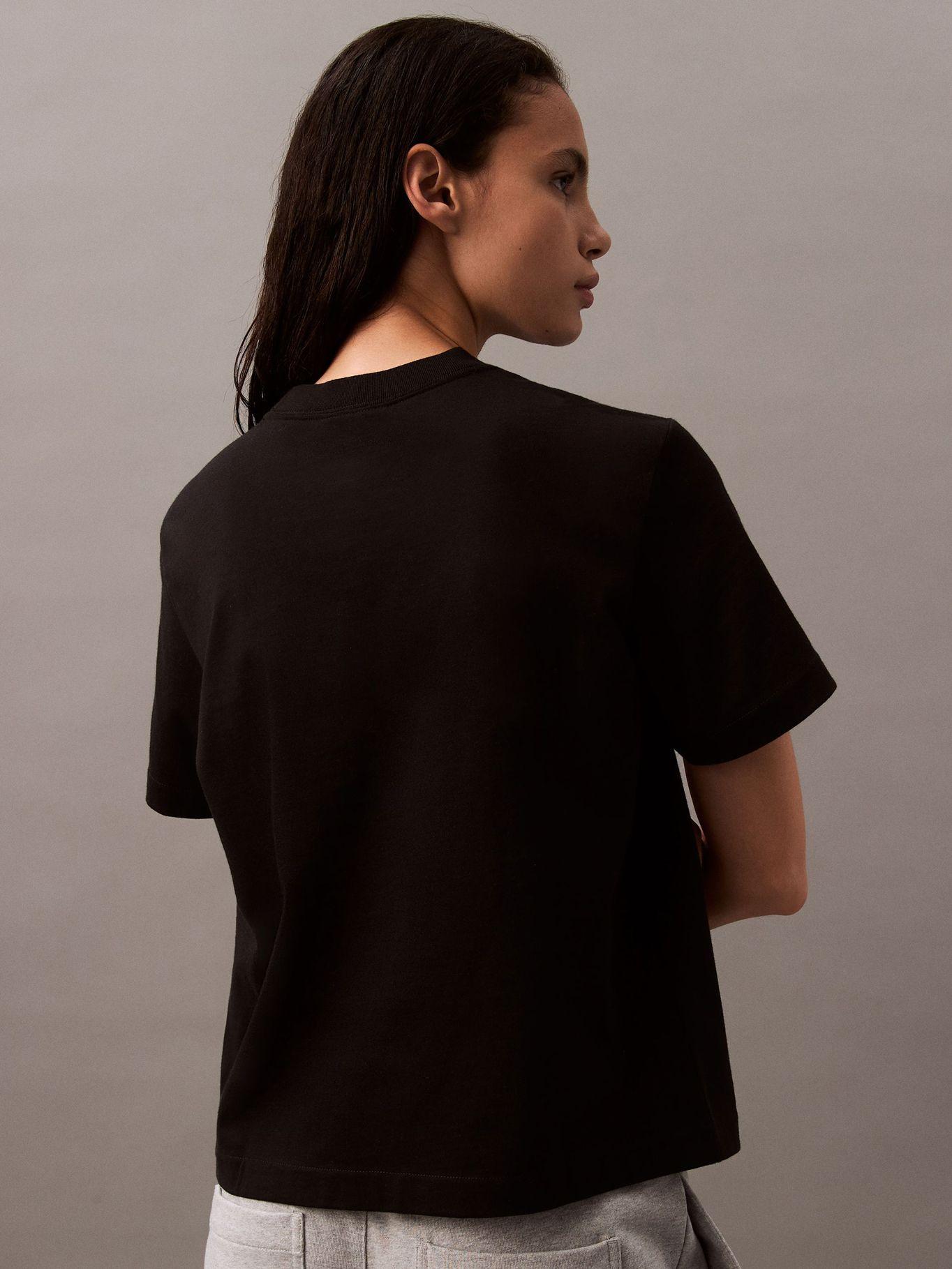 Polera Relaxed Logo Estándar Negro Calvin Klein-2