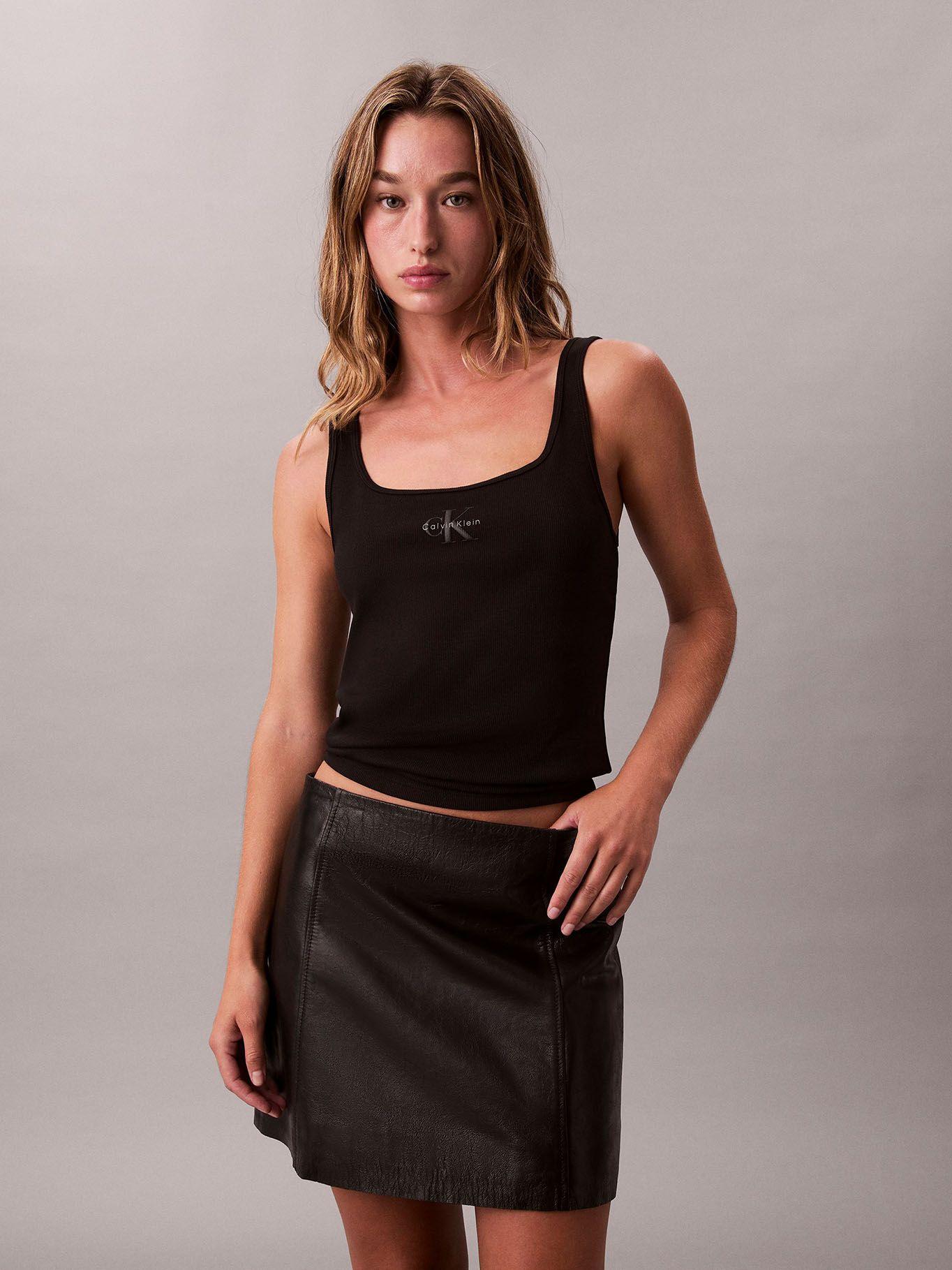 Polera Acanalada con Monograma Negro Calvin Klein-0