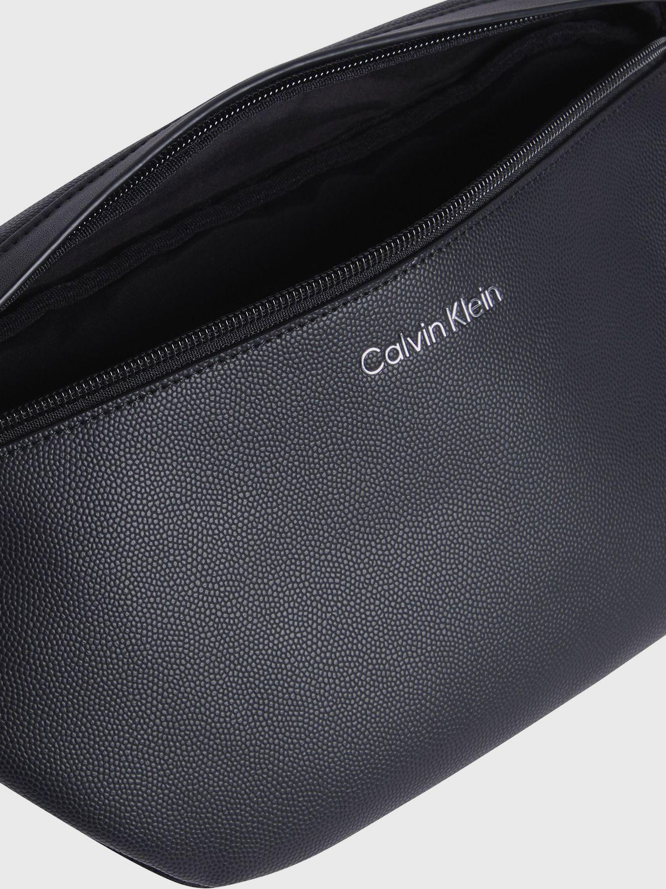 Banano Ck Must- Negro Calvin Klein-2