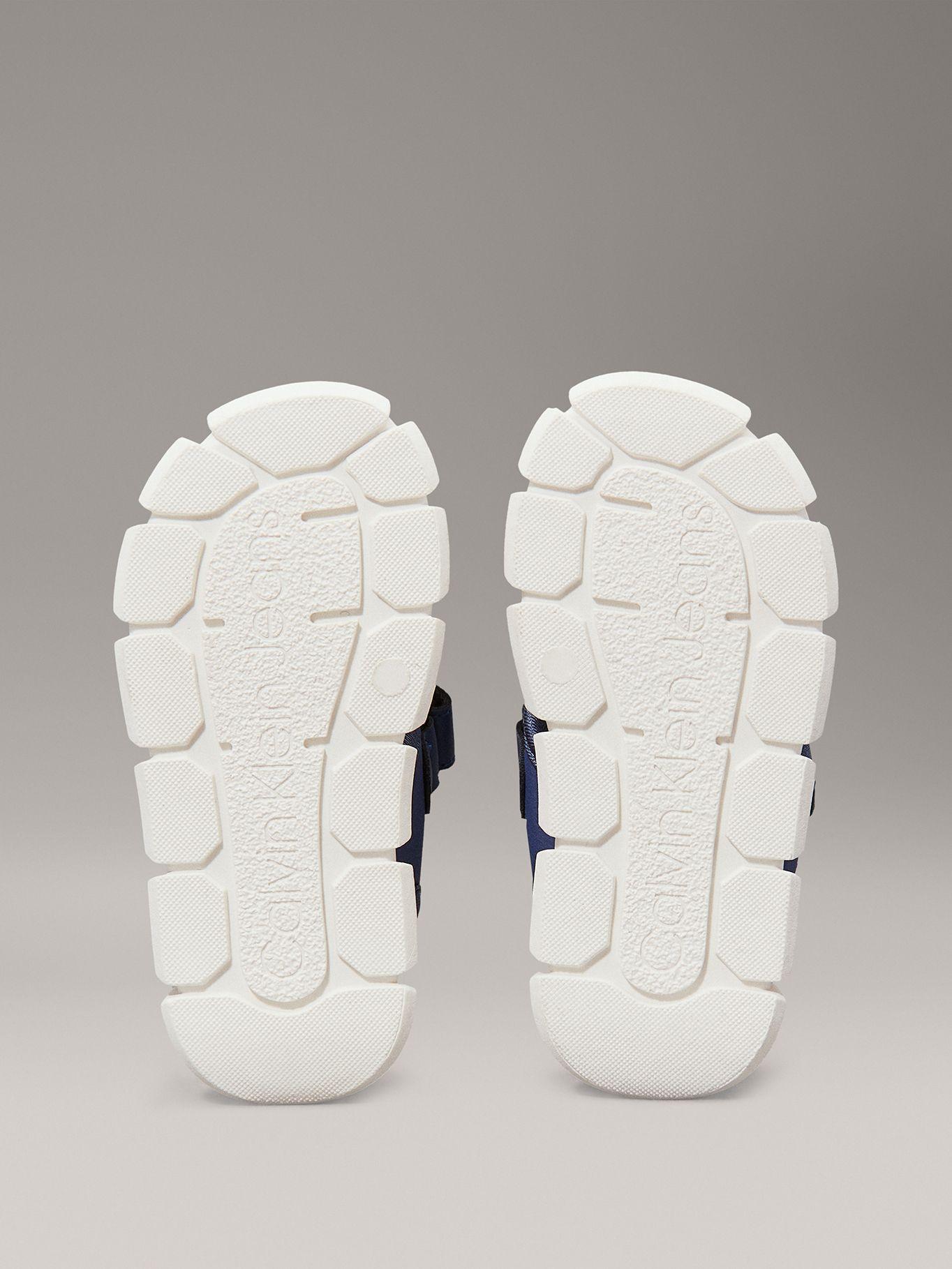 Sandalias Niño con Doble Velcro Azul Calvin Klein-3