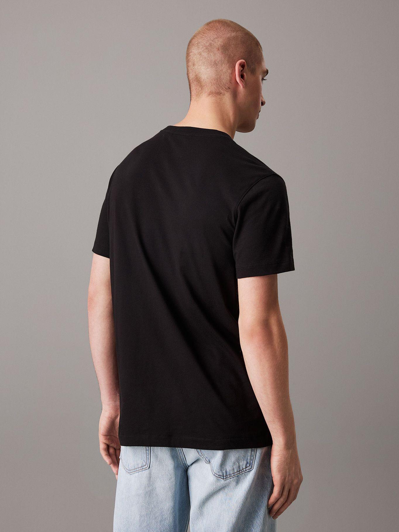 Polera Logo Tape BEH Negro Calvin Klein-2