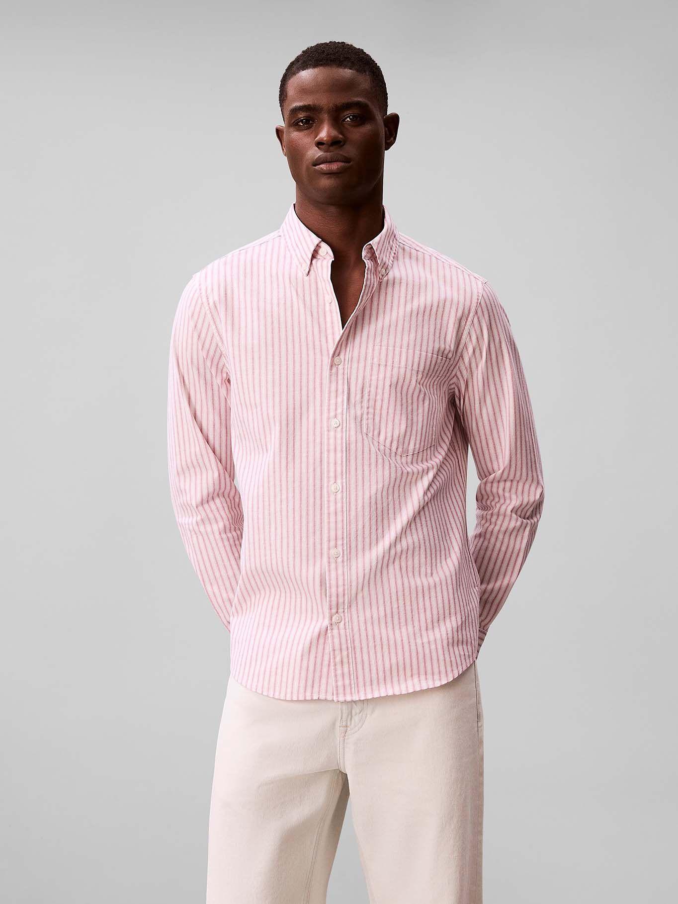 Camisa Oxford de Rayas con Bolsillo Rosado Calvin Klein-0