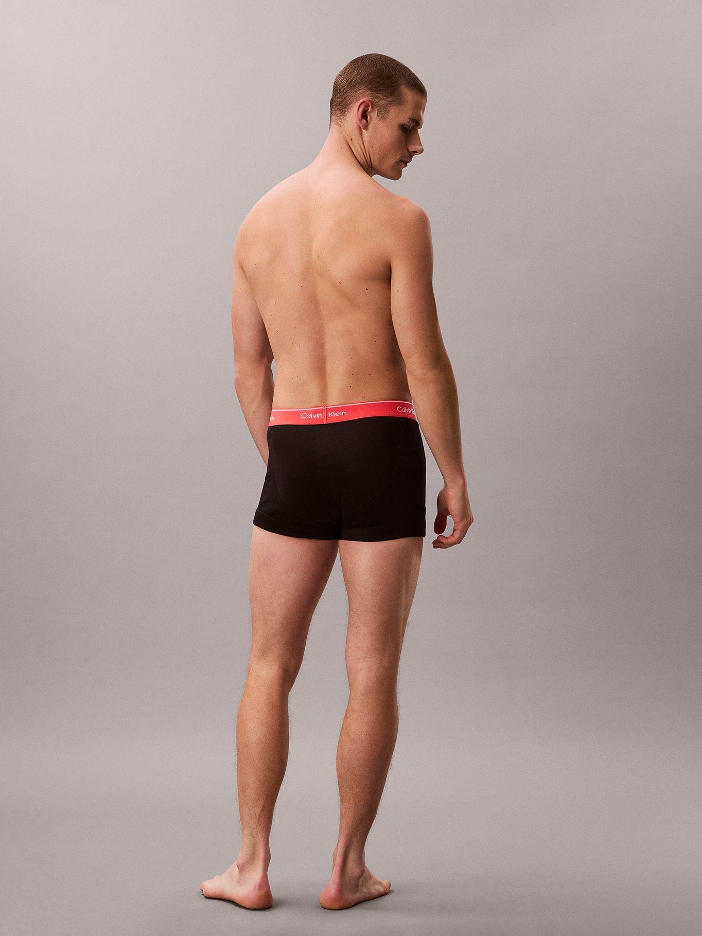 Pack 3 Bóxers Trunk Cotton Classics Negro Calvin Klein-3